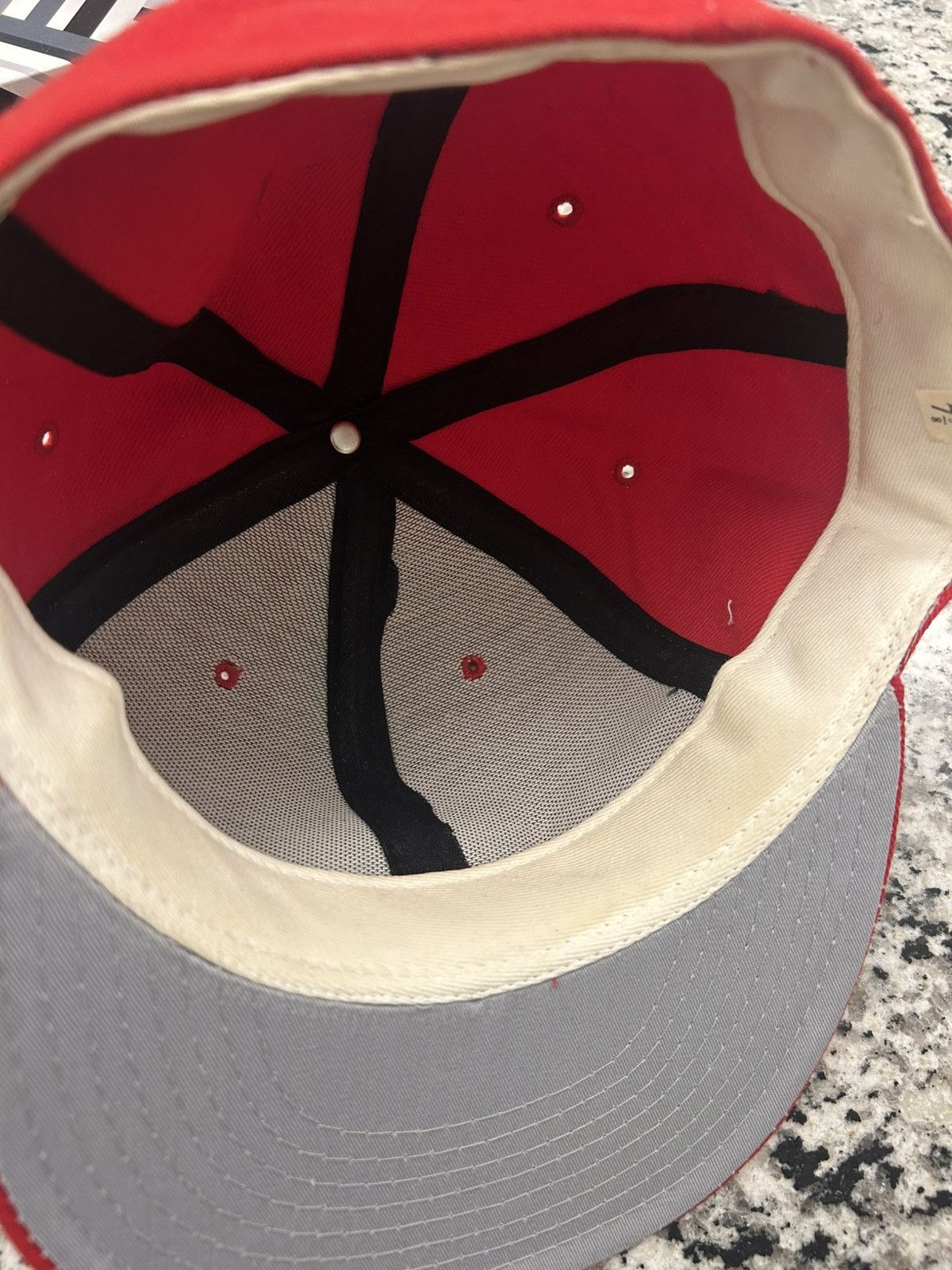 New Era Vintage Cincinnati reds fitted hat 7 5/8 Size ONE SIZE - 4 Thumbnail