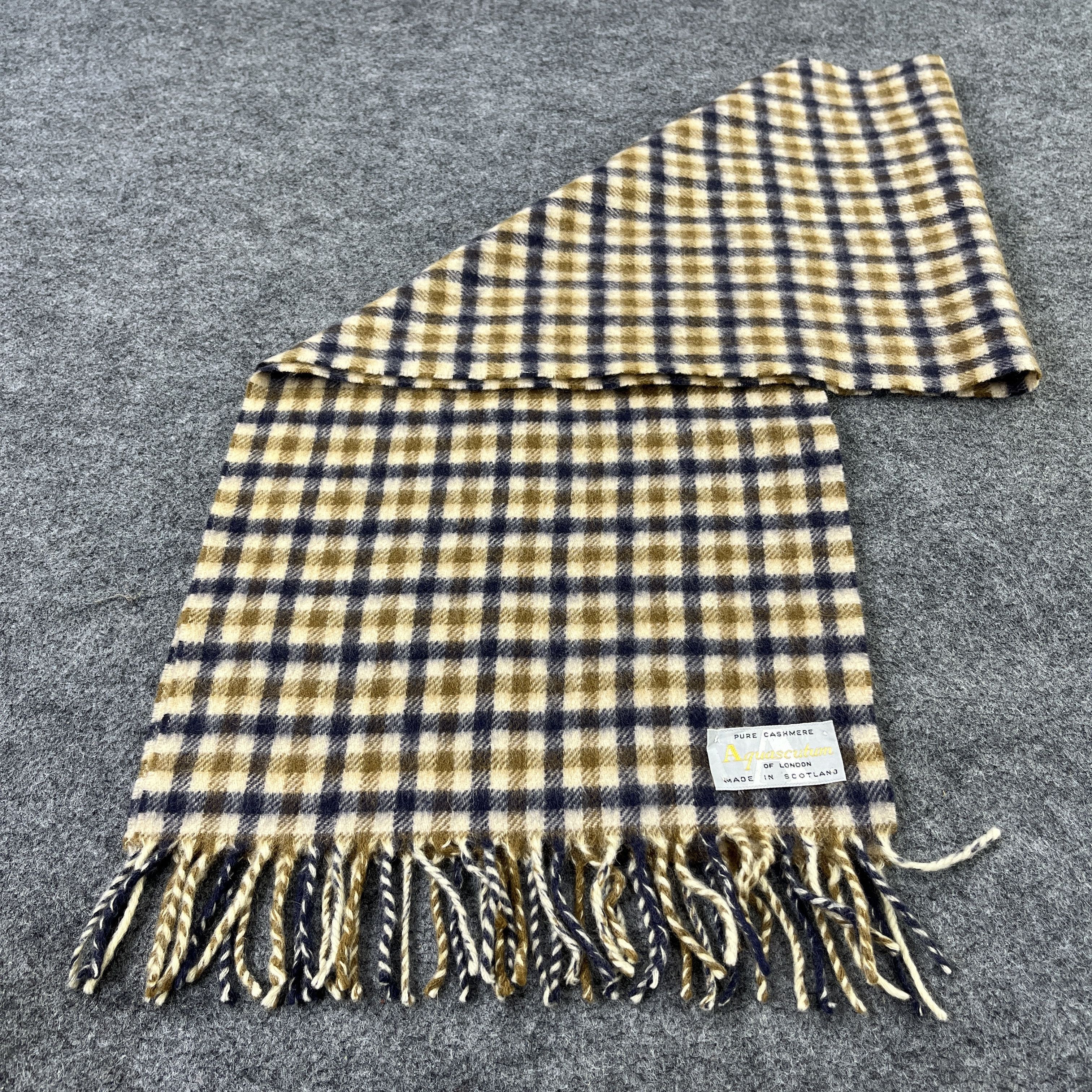 Aquascutum Aquasqutum Scarf / Muffler / Neckwear T1257 Size ONE SIZE - 4 Thumbnail