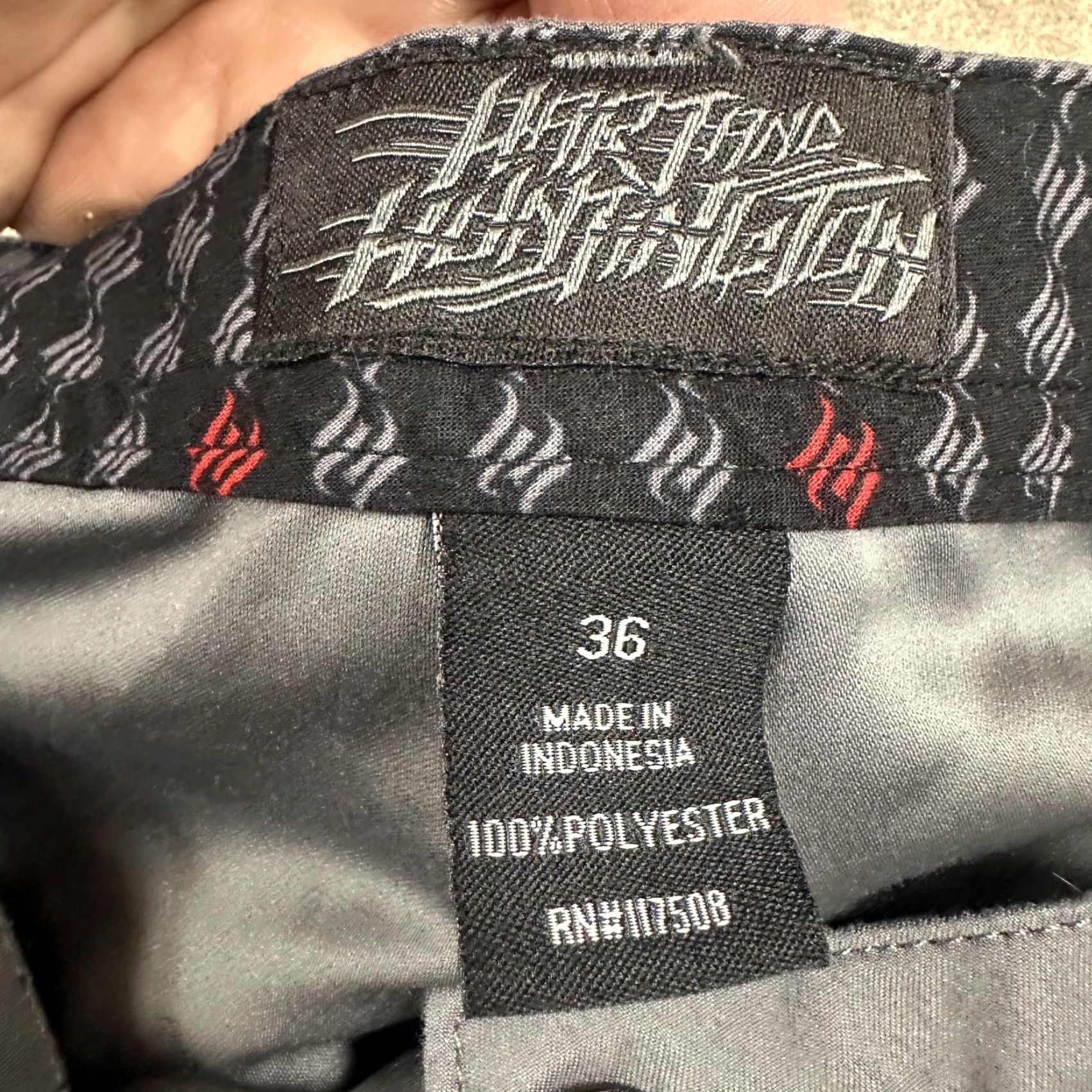 Vintage Hart and Huntington Gray Shorts Mens 36 Polyester Cargo Utility Pockets Skate Urban 36 Mens Gray Shorts Hart and Huntington Cargo Shorts 36 Mens Gray Size US 36 / EU 52 - 4 Thumbnail
