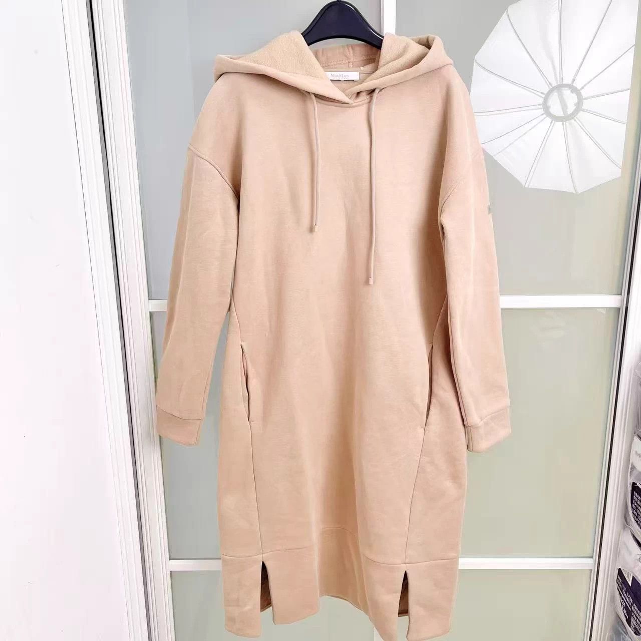 Max Mara Max Mara 98% New Camel Fleece Hoodie Dress w/ Logo Size L / US 10 / IT 46 - 1 Thumbnail