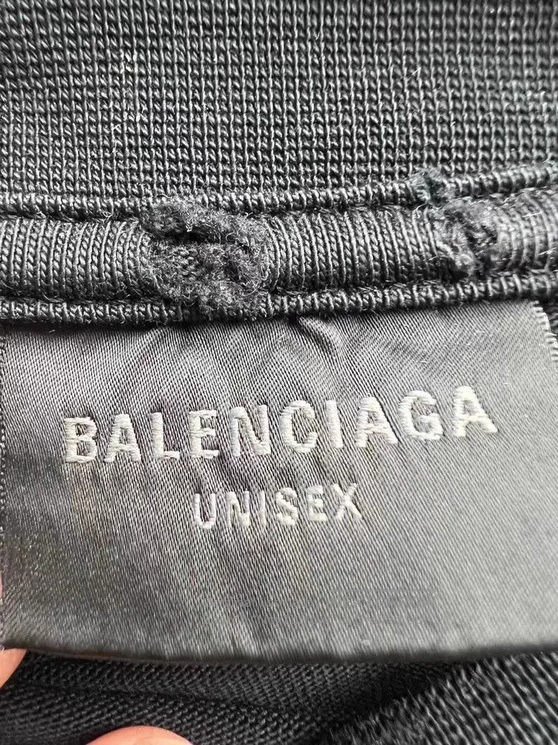Balenciaga Balenciaga Distressed Eiffel Tower Longsleeve. Size US XXS / EU 40 - 3 Thumbnail