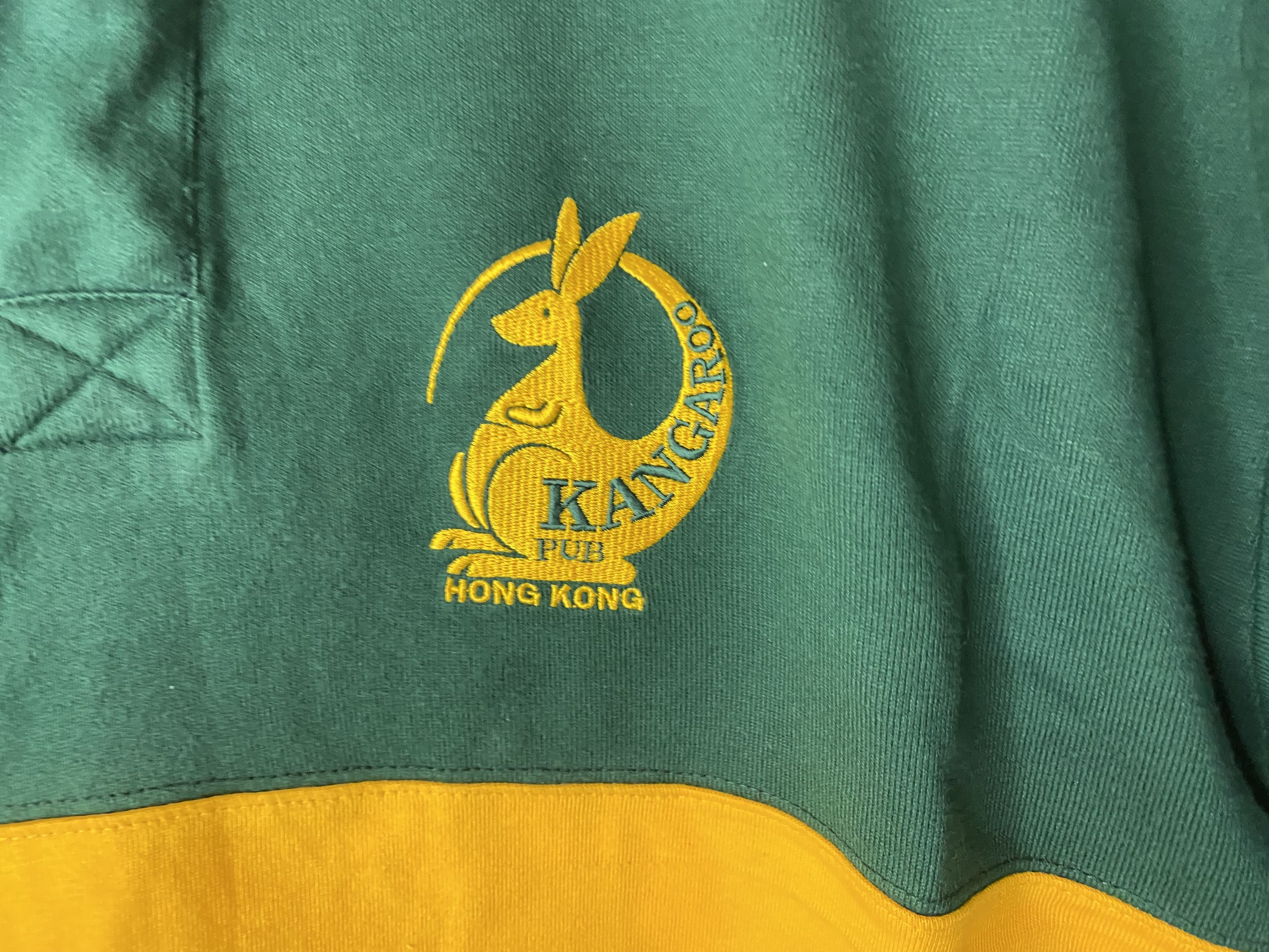 Canterbury of New Zealand AUSTRALIAN TEAM RUGBY JERSEY SHIRT KANGAROO BAR HONG KONG Size US L / EU 52-54 / 3 - 3 Thumbnail