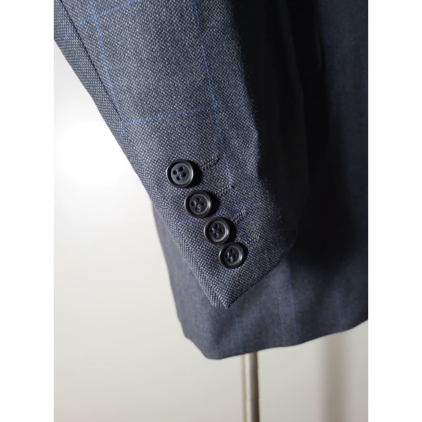 Canali VINTAGE Canali Blue On Charcoal Windowpane CANVAS Check Wool Tweed Jacket Blazer 52R 42R Size 42R - 4 Thumbnail