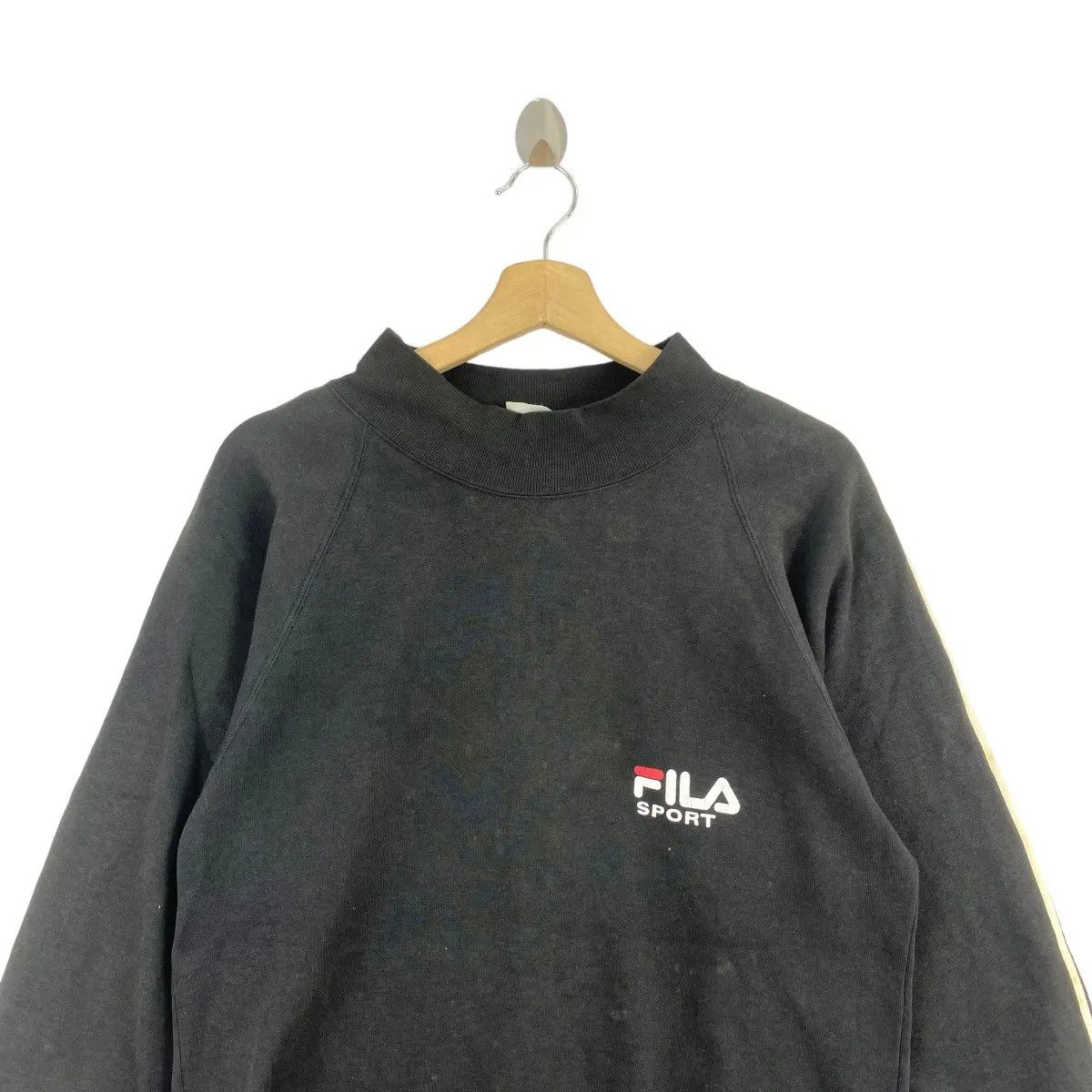 Fila Vintage FILA SPORT ITALIA Do Out Striped Sleeve Sweatshirt Size M / US 6-8 / IT 42-44 - 4 Thumbnail