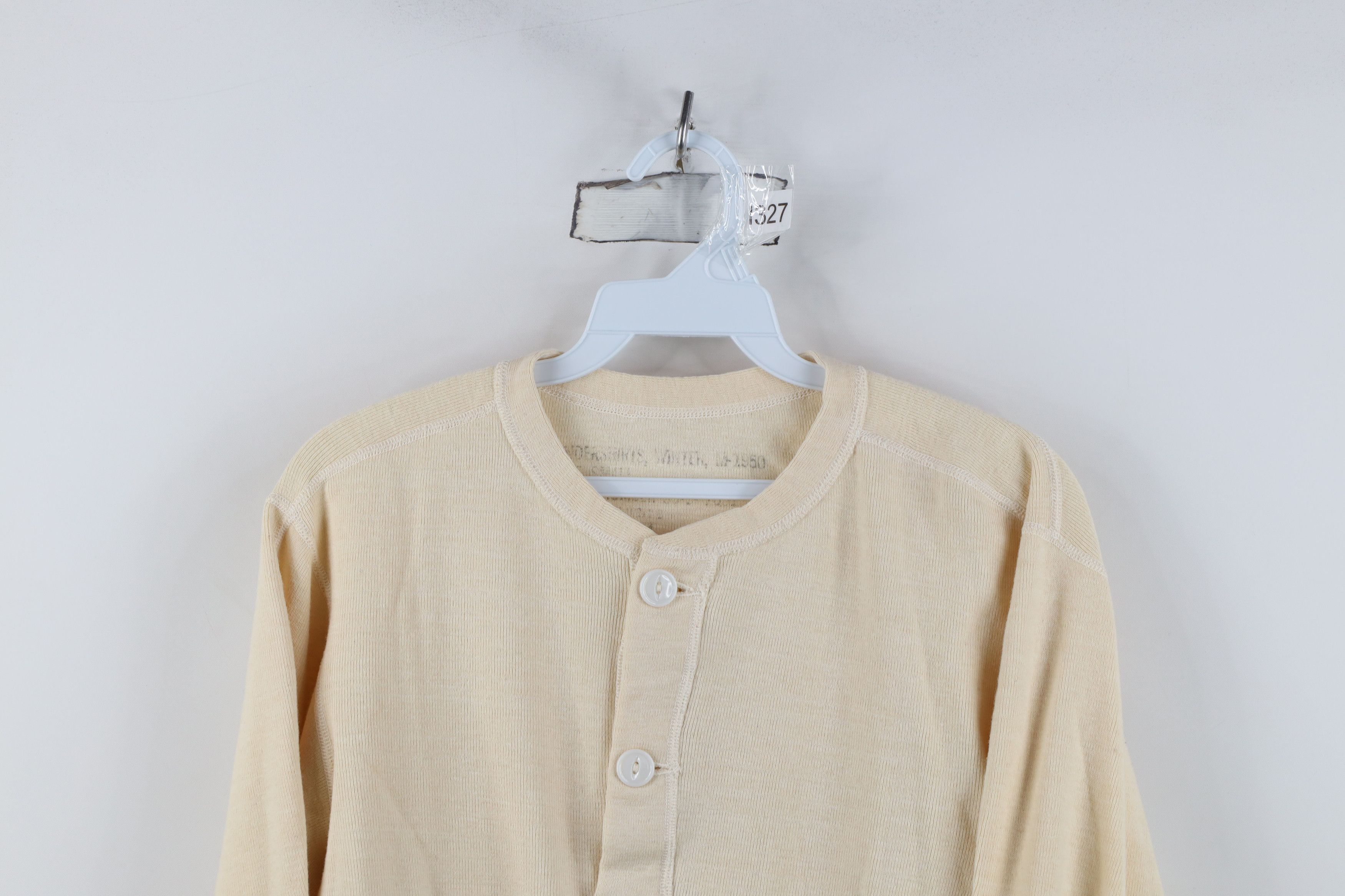 Vintage Vintage 50s Korean War Winter Undershirt Henley T-Shirt USA Size US S / EU 44-46 / 1 - 2 Thumbnail