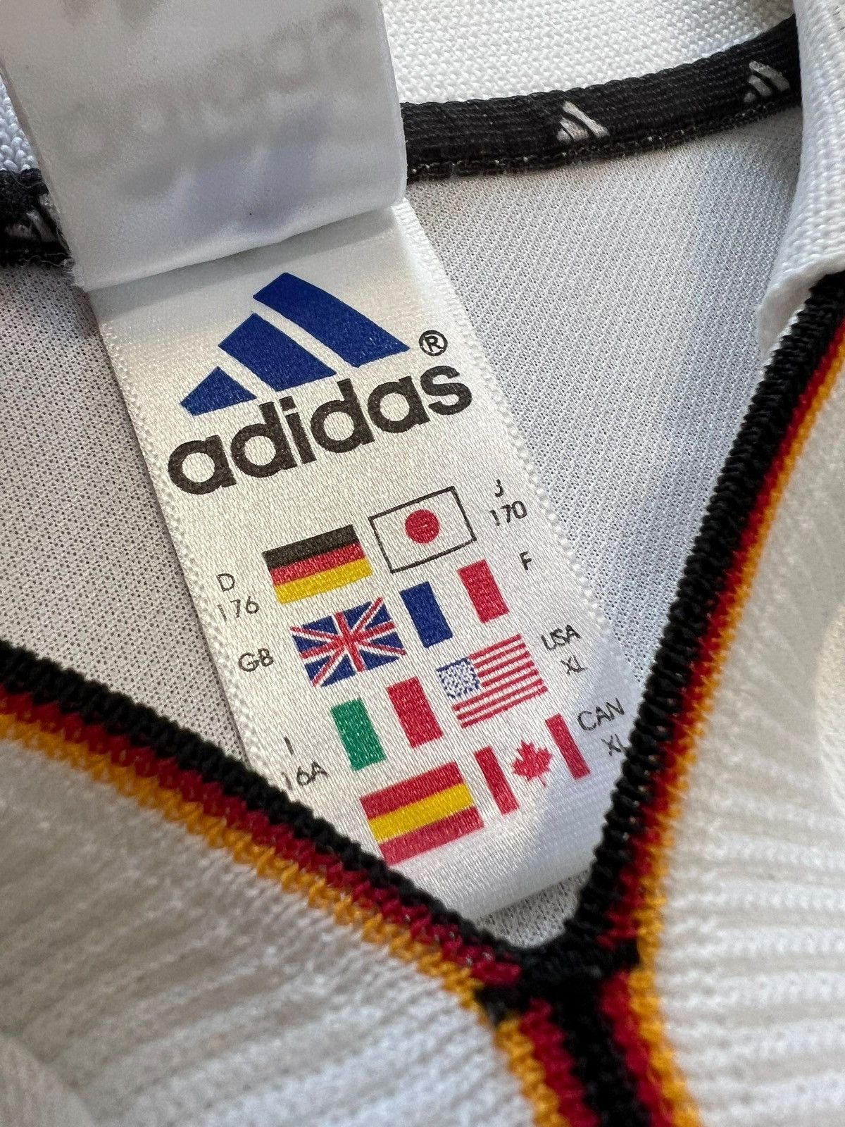Adidas Adidas 2000 Germany Home Jersey Size US S / EU 44-46 / 1 - 3 Thumbnail