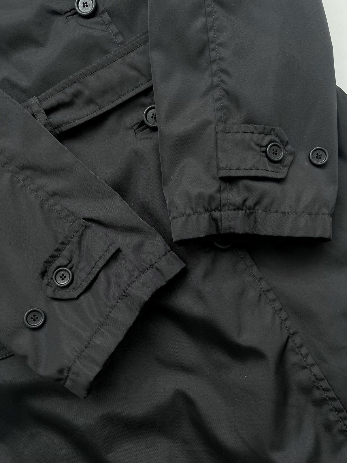 Prada 90s Prada ReNylon Double Breasted Black Trench Coat Size US M / EU 48-50 / 2 - 10 Thumbnail
