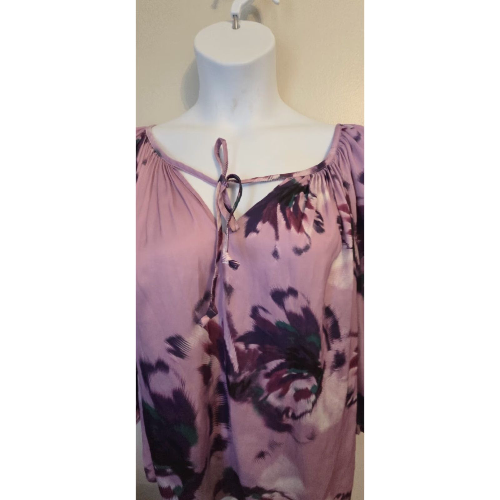 Vintage VINTAGE? Lavender Floral Jennifer Lopez Peasant Top Blouse Hippie Boho 1X Size XL / US 12-14 / IT 48-50 - 5 Thumbnail