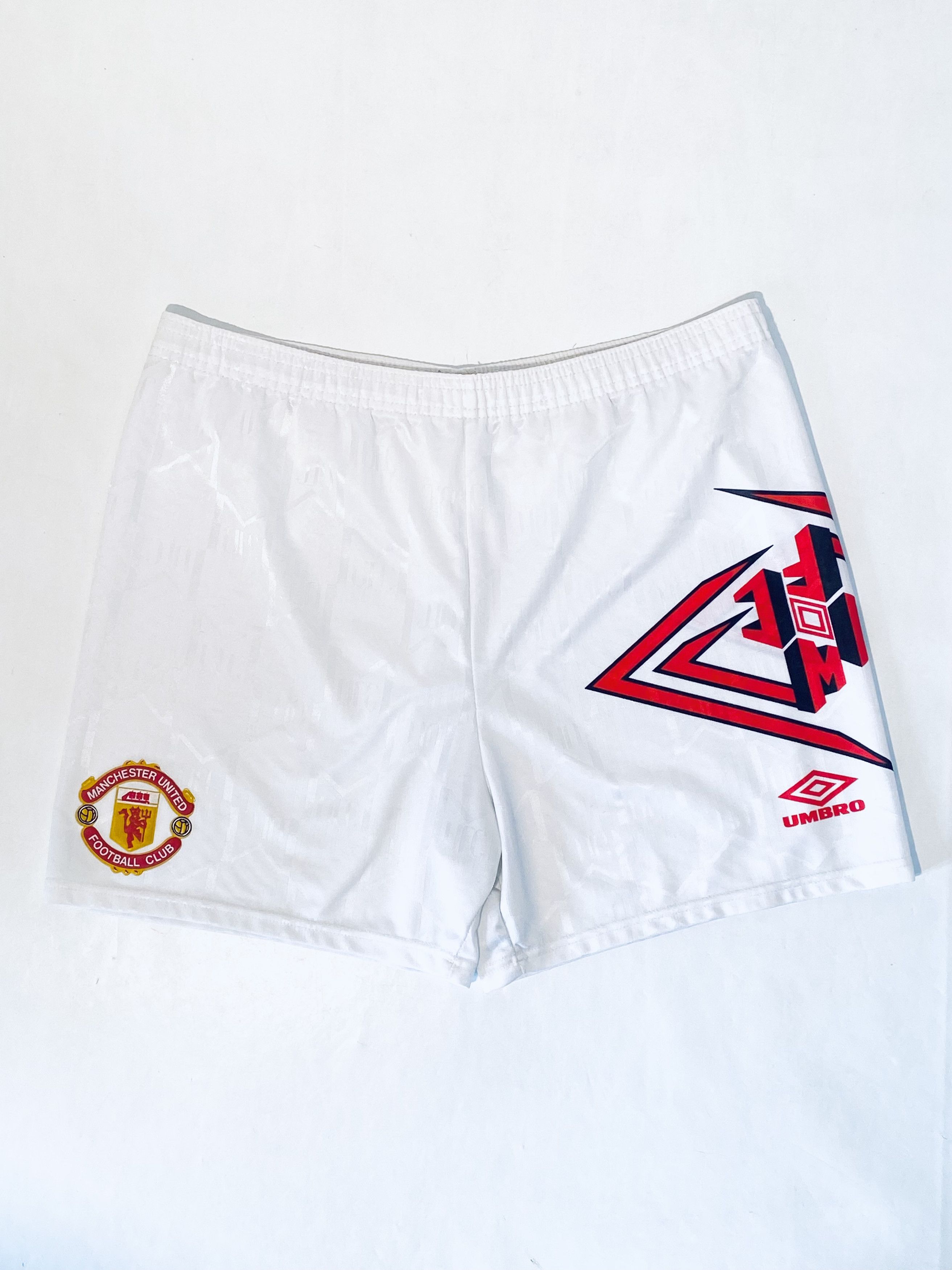 Man Utd Adult L / Waist Size 34 - 36 Home Shorts 1992 - 1994