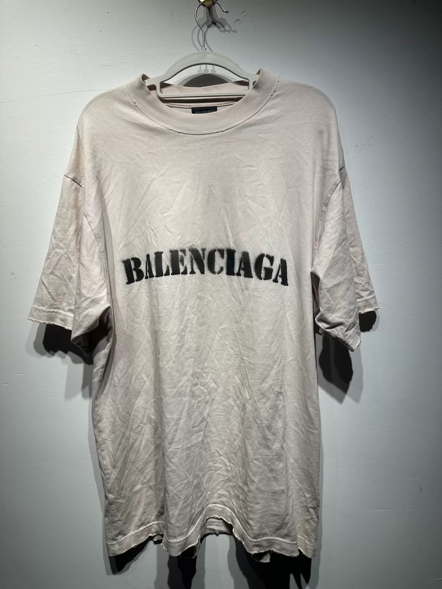 Balenciaga Balenciaga White T-Shirt S Men Size US S / EU 44-46 / 1 - 1 Thumbnail