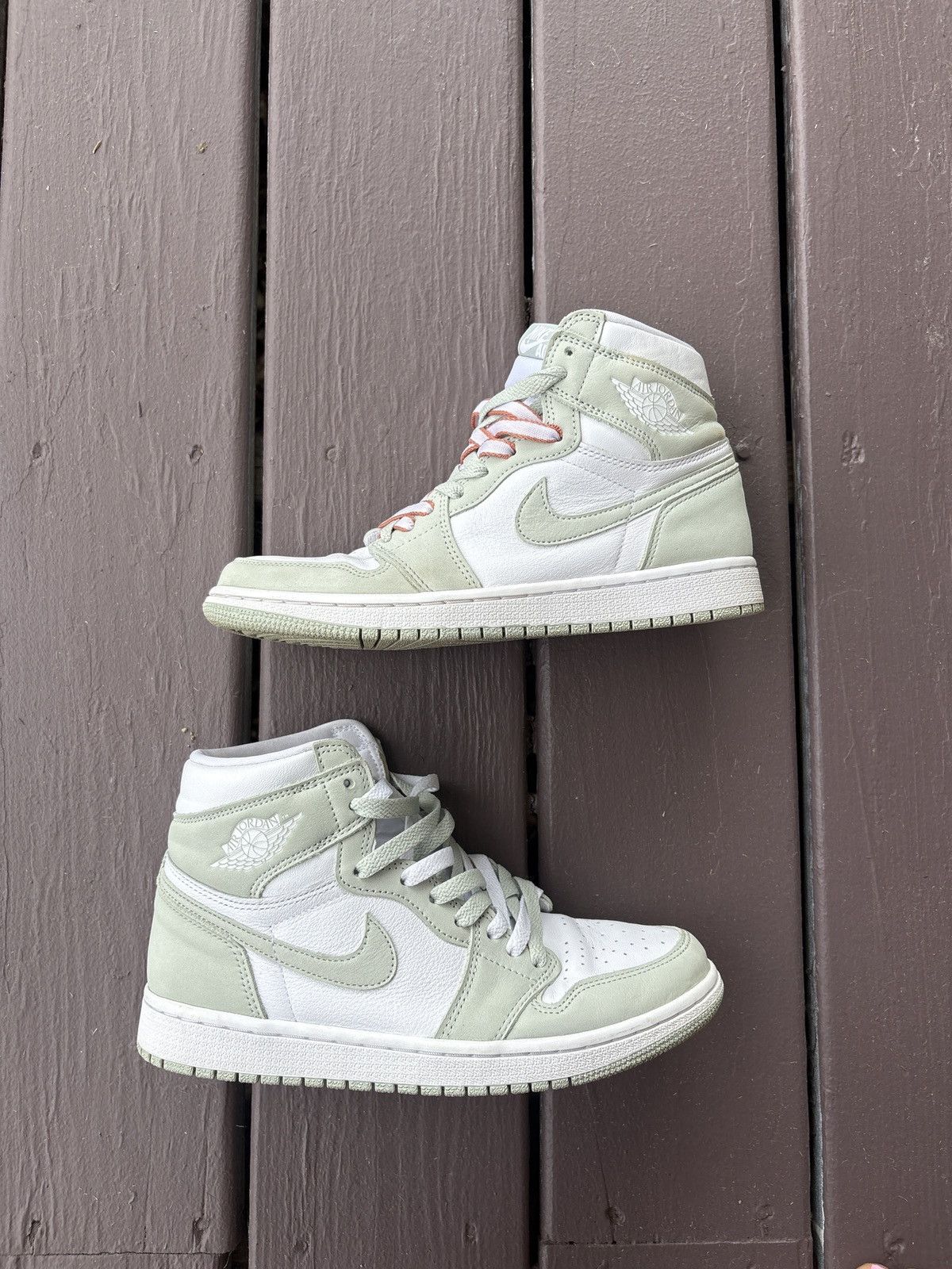 Jordan Brand Sea foam Jordan 1 high OG Size US 8.5 / IT 38.5 - 1 Thumbnail