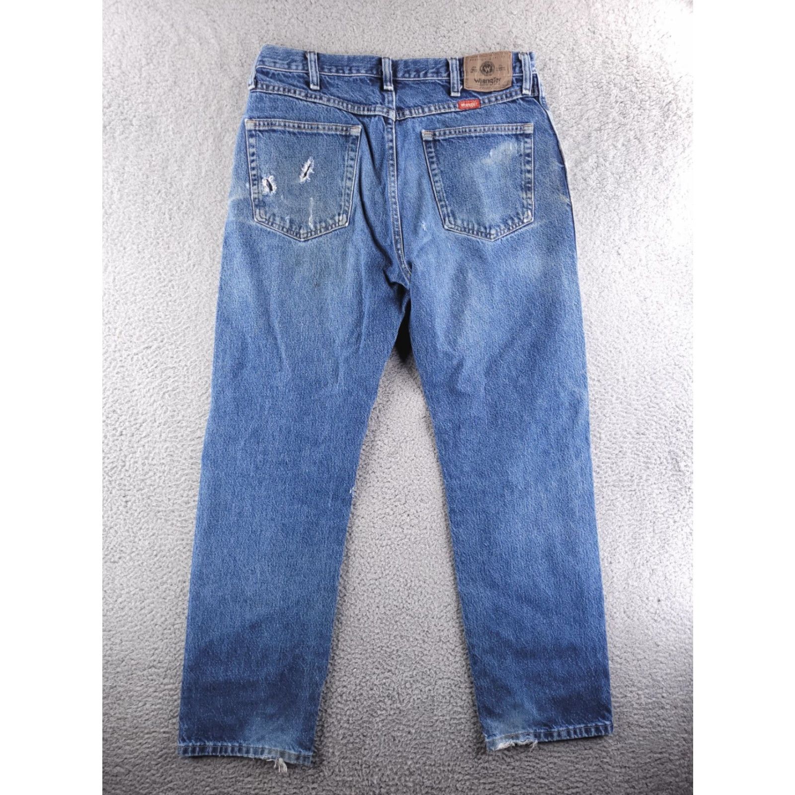 Wrangler VINTAGE Wrangler Jeans Mens 33x31 Straight Fit Distressed Ripped Grunge Destroyed Size US 33 - 6 Thumbnail