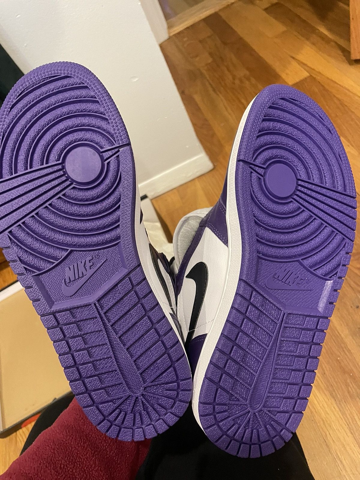 Jordan Brand × Nike Jordan retro 1 OG Size US 8 / EU 41 - 8 Thumbnail
