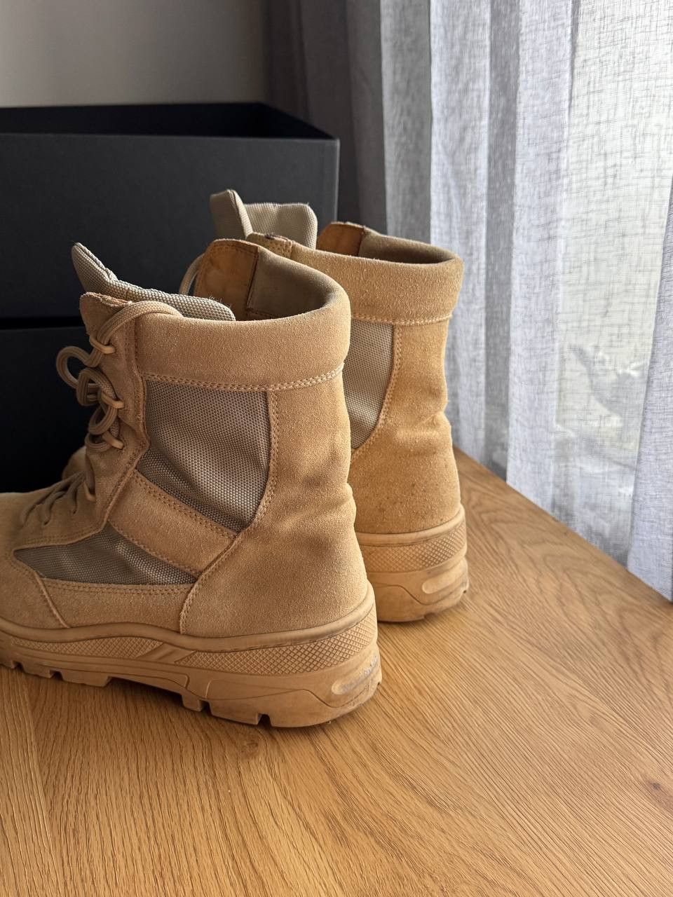 Yeezy Combat Boot Season 4 Sand Size US 13 / EU 46 - 5 Thumbnail