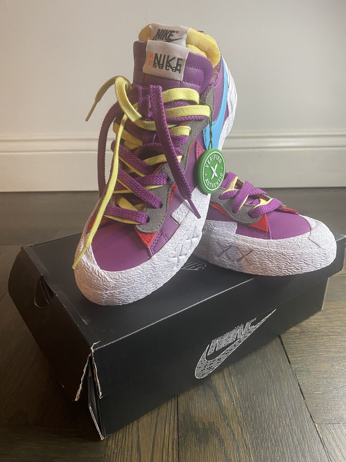 Kaws × Nike × Sacai Nike x sacai x kaws blazer low Size US 6 / EU 39 - 2 Thumbnail
