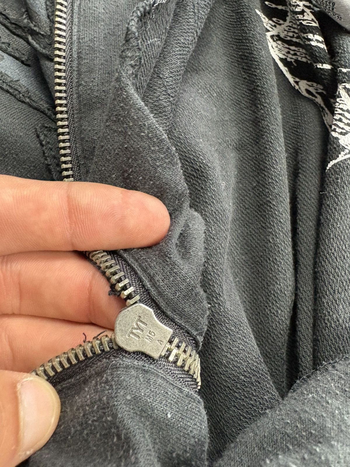 Oakley Vintage 00s Oakley Full Zip Hoodie Black Eagle Print Y2K Size US XL / EU 56 / 4 - 13 Thumbnail