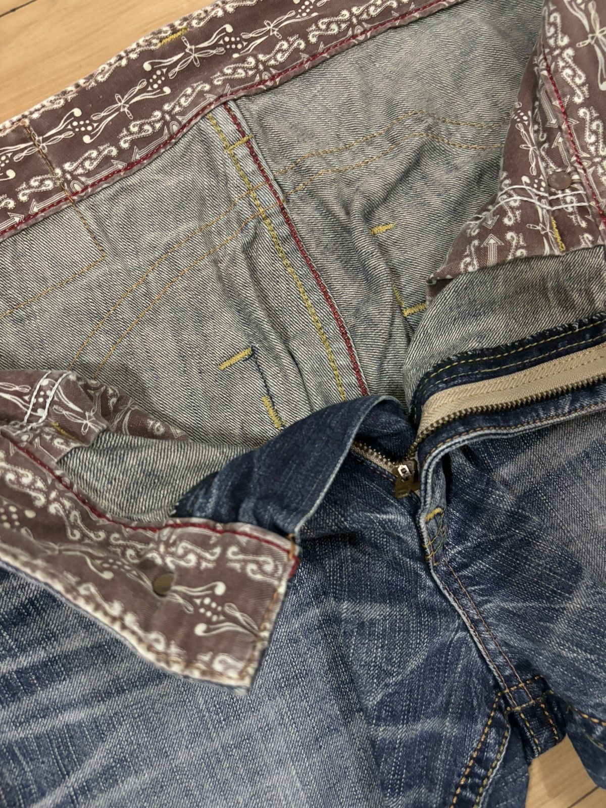 Edwin Exclusive Vintage Edwin XV Dirt Blue Wash Baggy Ripped Jeans Size US 33 - 21 Thumbnail