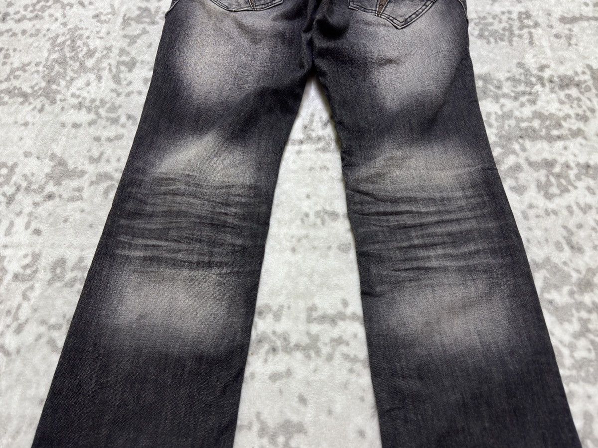Nicole Club Vintage Nicole Club For Men Snake Pattern Flared Denim Jeans Size US 31 - 15 Thumbnail