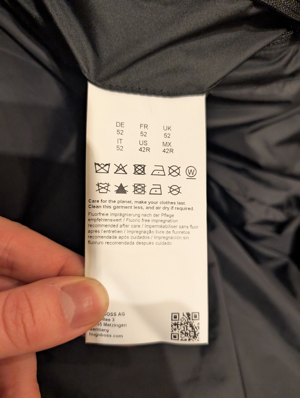 Hugo Boss BOSS Down Jacket – Size 52 – Brand New, Never Worn Size US L / EU 52-54 / 3 - 6 Thumbnail