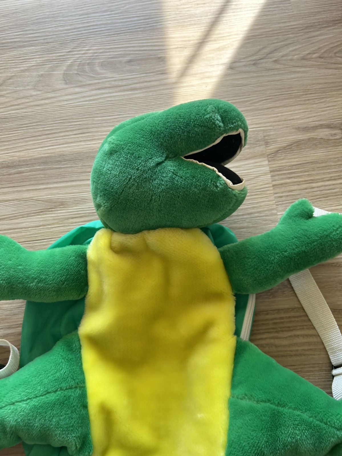 Vintage Vintage Barney The Dinosaur Plush Stuffy Backpack Size ONE SIZE - 3 Thumbnail