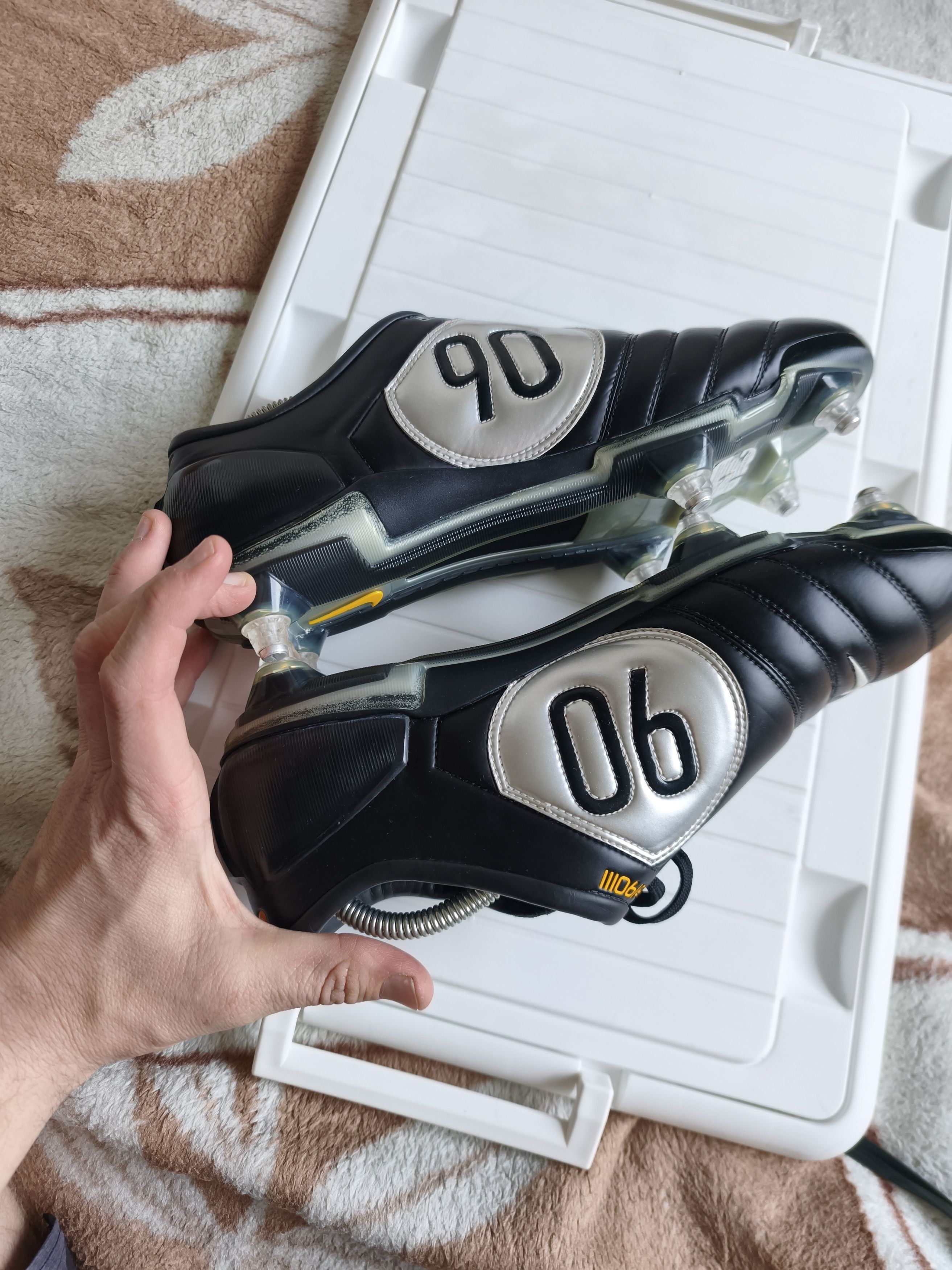 Nike Nike Air Zoom Total 90 III SG Elite Pro 2004 cleats Size US 12 / EU 45 - 3 Thumbnail