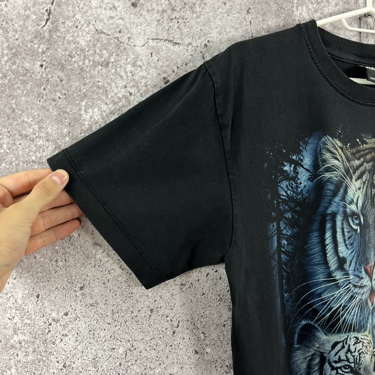 Vintage Vintage Wild Animal Tee Big Double Logo Tiger Size M Size US M / EU 48-50 / 2 - 6 Thumbnail