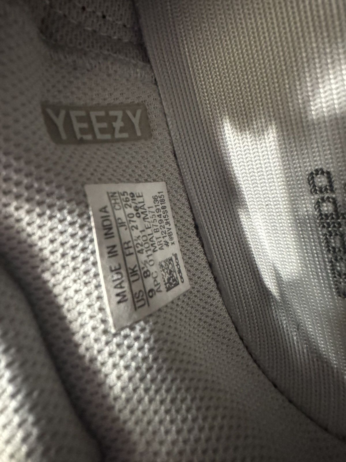 Yeezy Yeezy 700 Waverunner Size US 9 / EU 42 - 7 Thumbnail