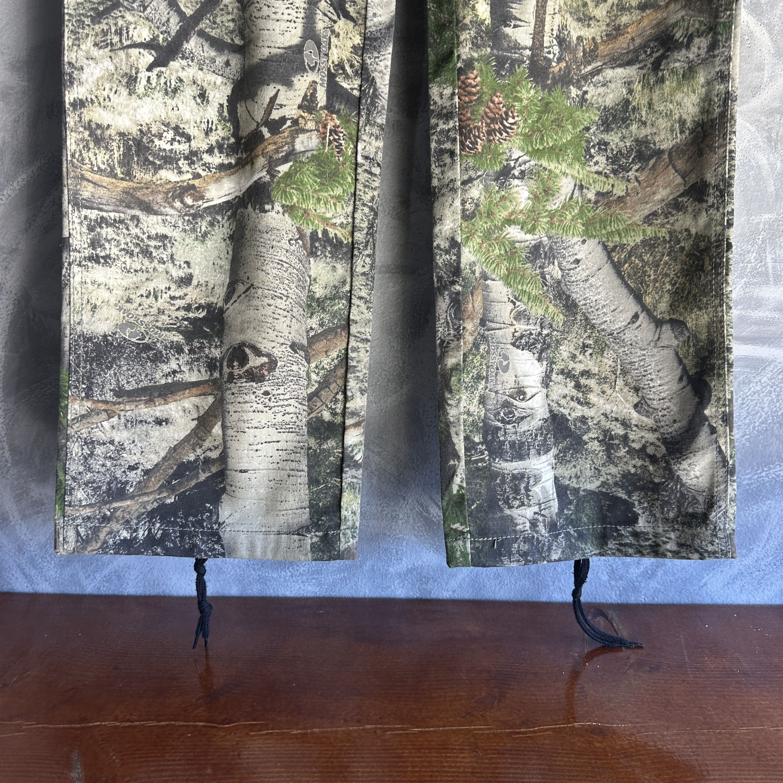 Levi's Vtg Realtree Camo Cargo Pants Mens 31x32 Medium Baggy Fit Size US 31 - 3 Thumbnail