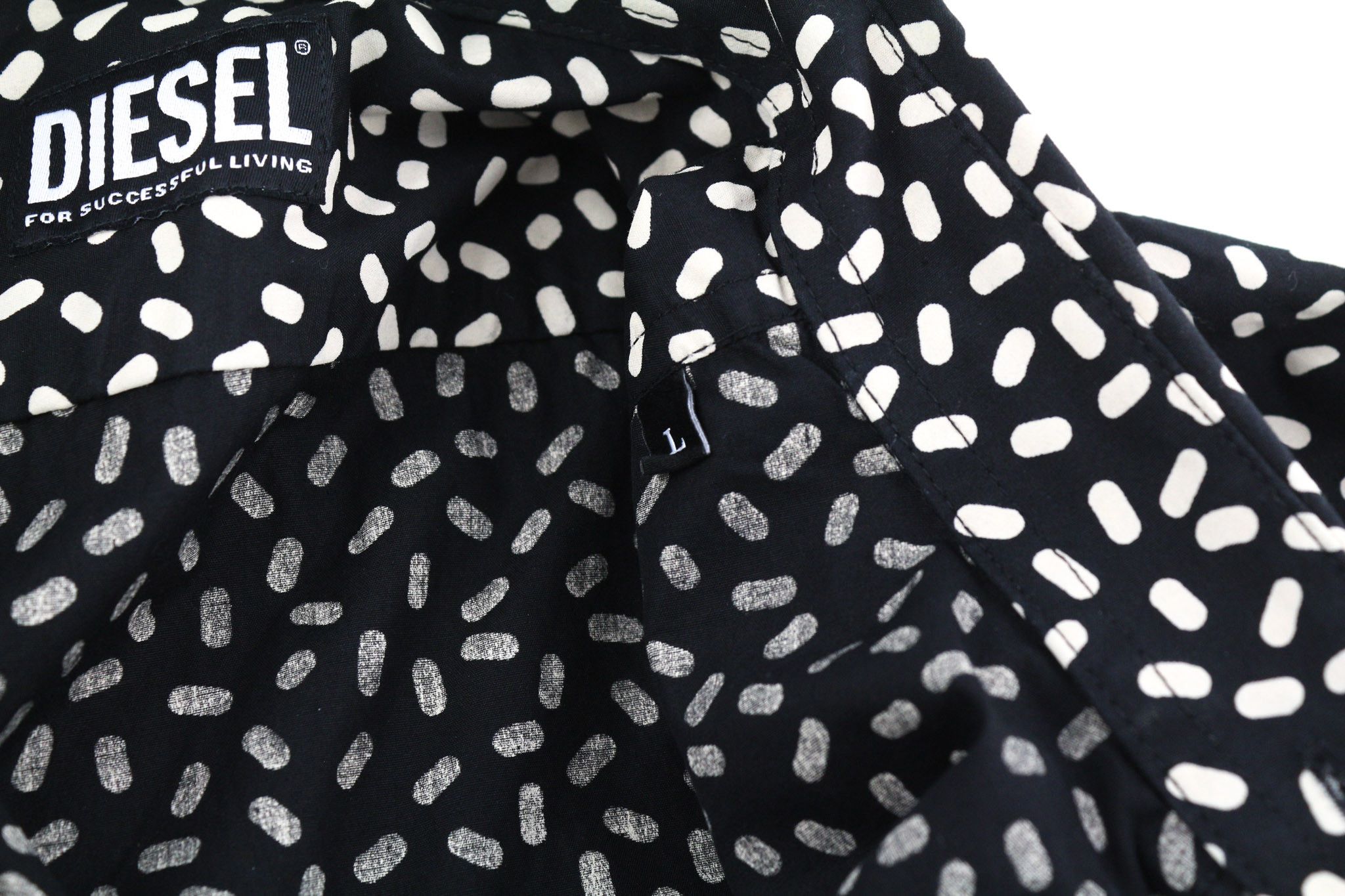 Diesel S-RILEY-PILLS L Patterned Spread Neck 40517 Size US L / EU 52-54 / 3 - 7 Thumbnail