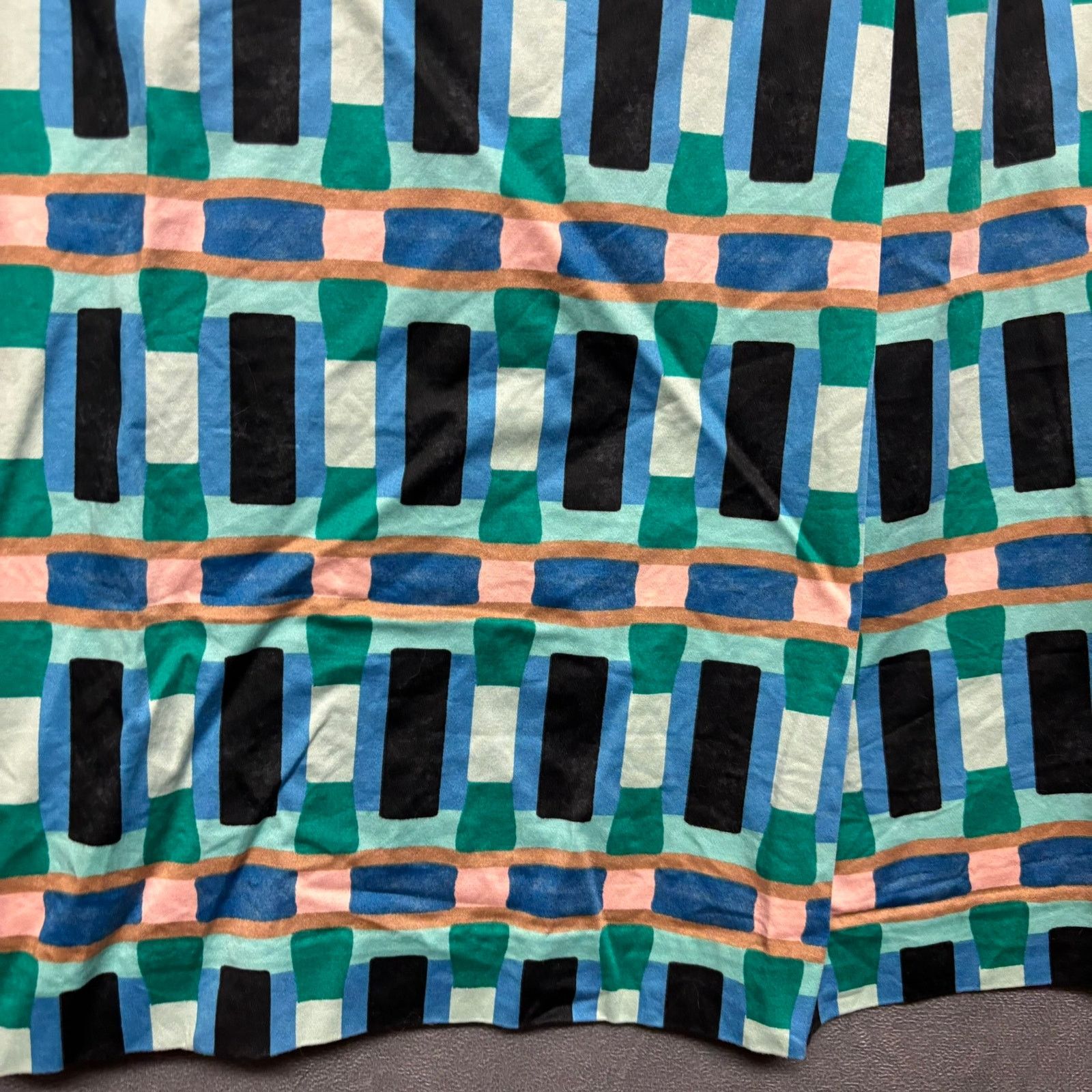 Ann Taylor Ann Taylor Plus Size 16 Geometric Skirt Midlength Knee Prep Size 38" / US 16 / IT 52 - 4 Thumbnail