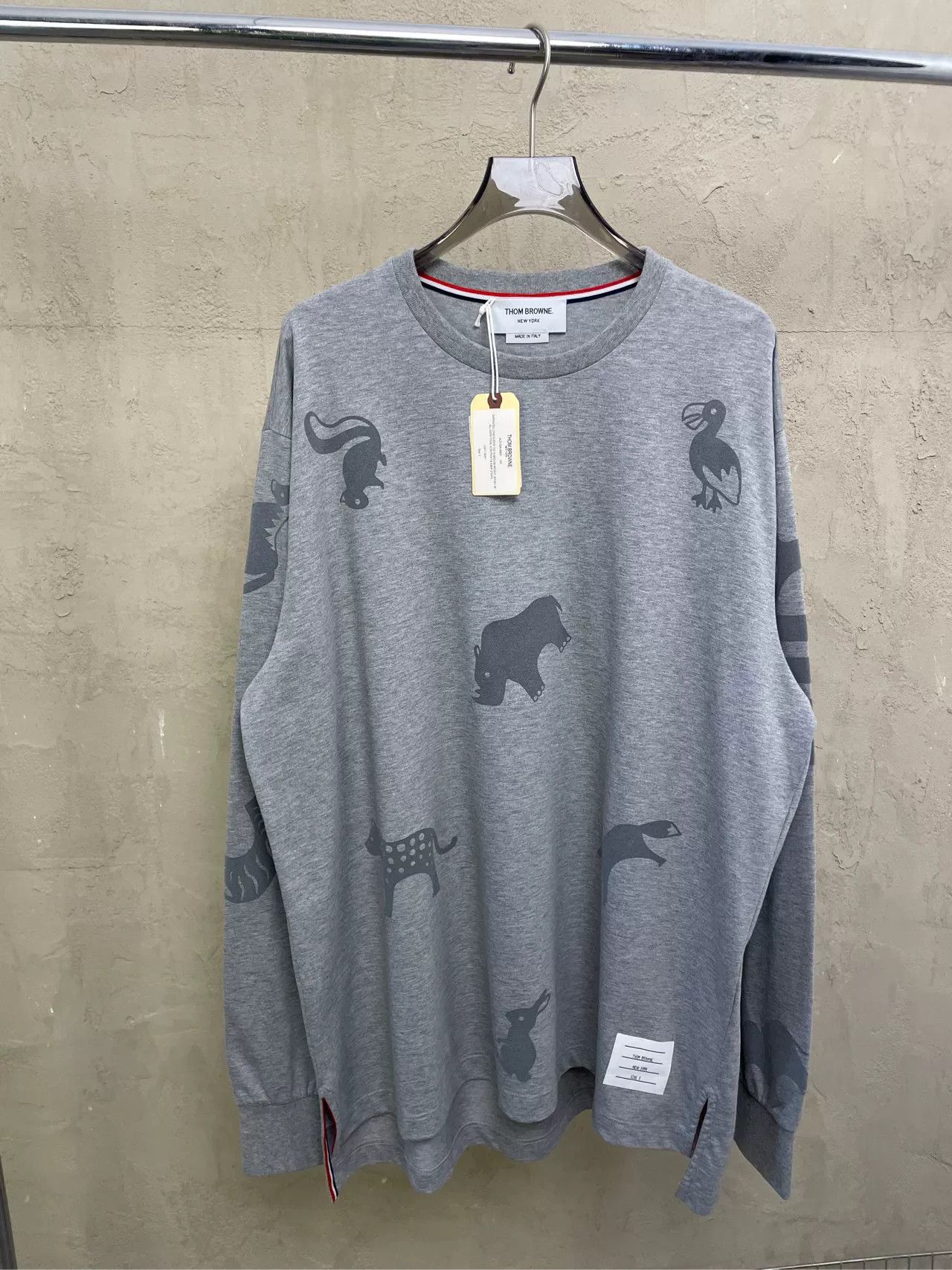 Thom Browne thom browne gray long sleeve t-shirt with print Size US M / EU 48-50 / 2 - 1 Thumbnail