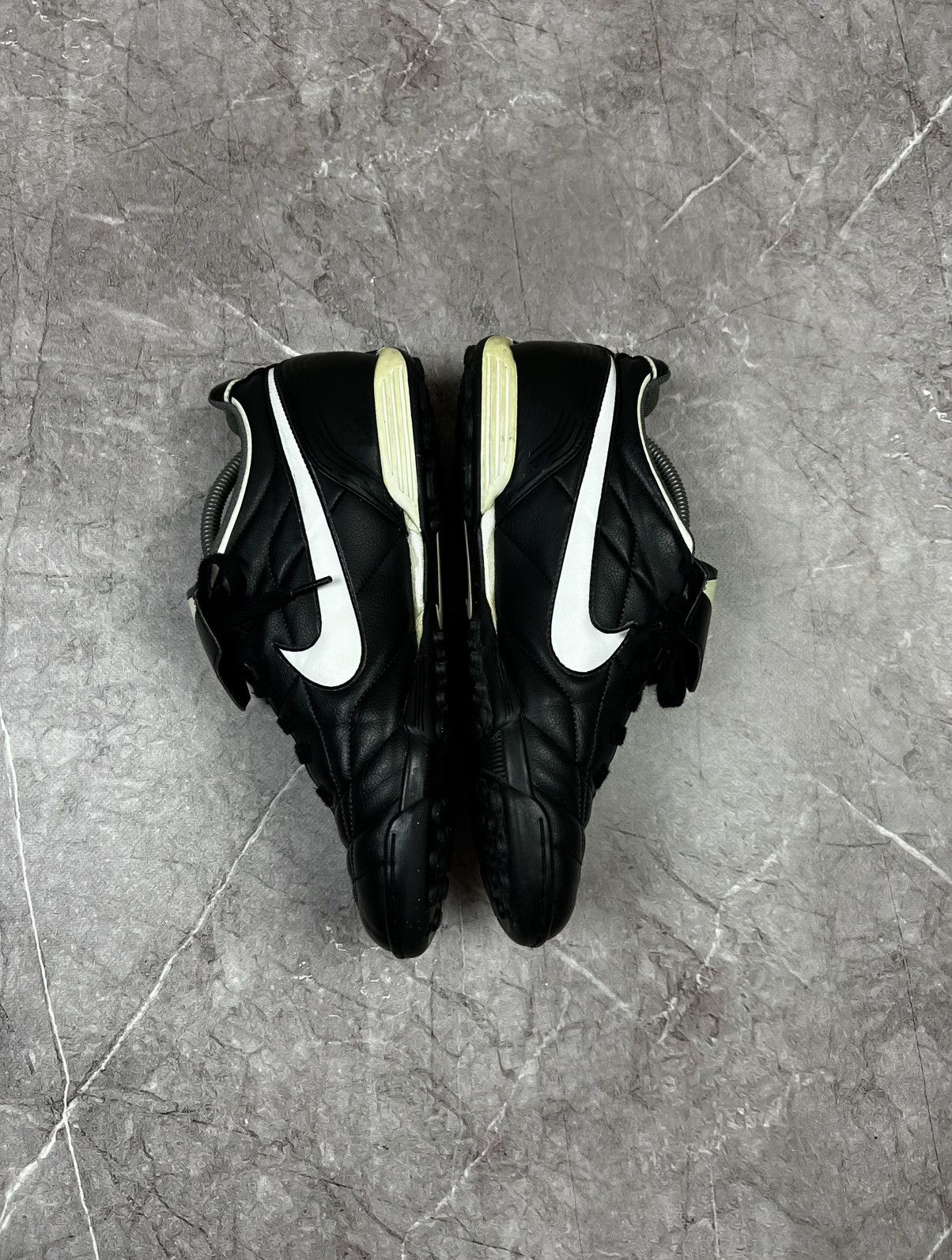 Nike Nike Tiempo 2006 Vintage Leather Soccer Shoes Size US 11 / EU 44 - 5 Thumbnail