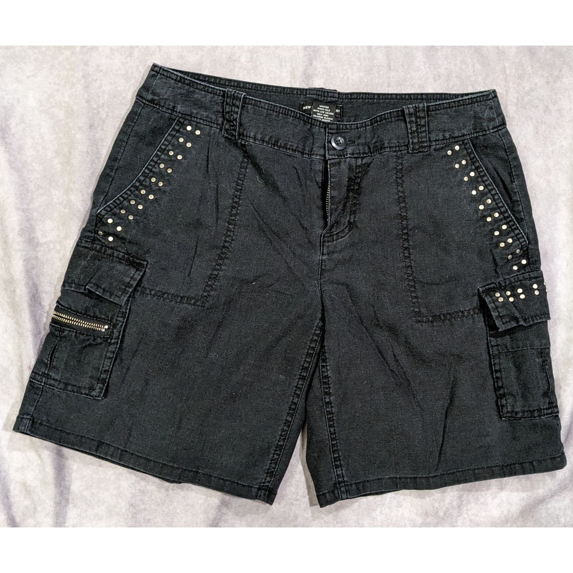 Other Gothic Studded Black Short by NY & Company Size 27" / US 4 / IT 40 - 5 Thumbnail