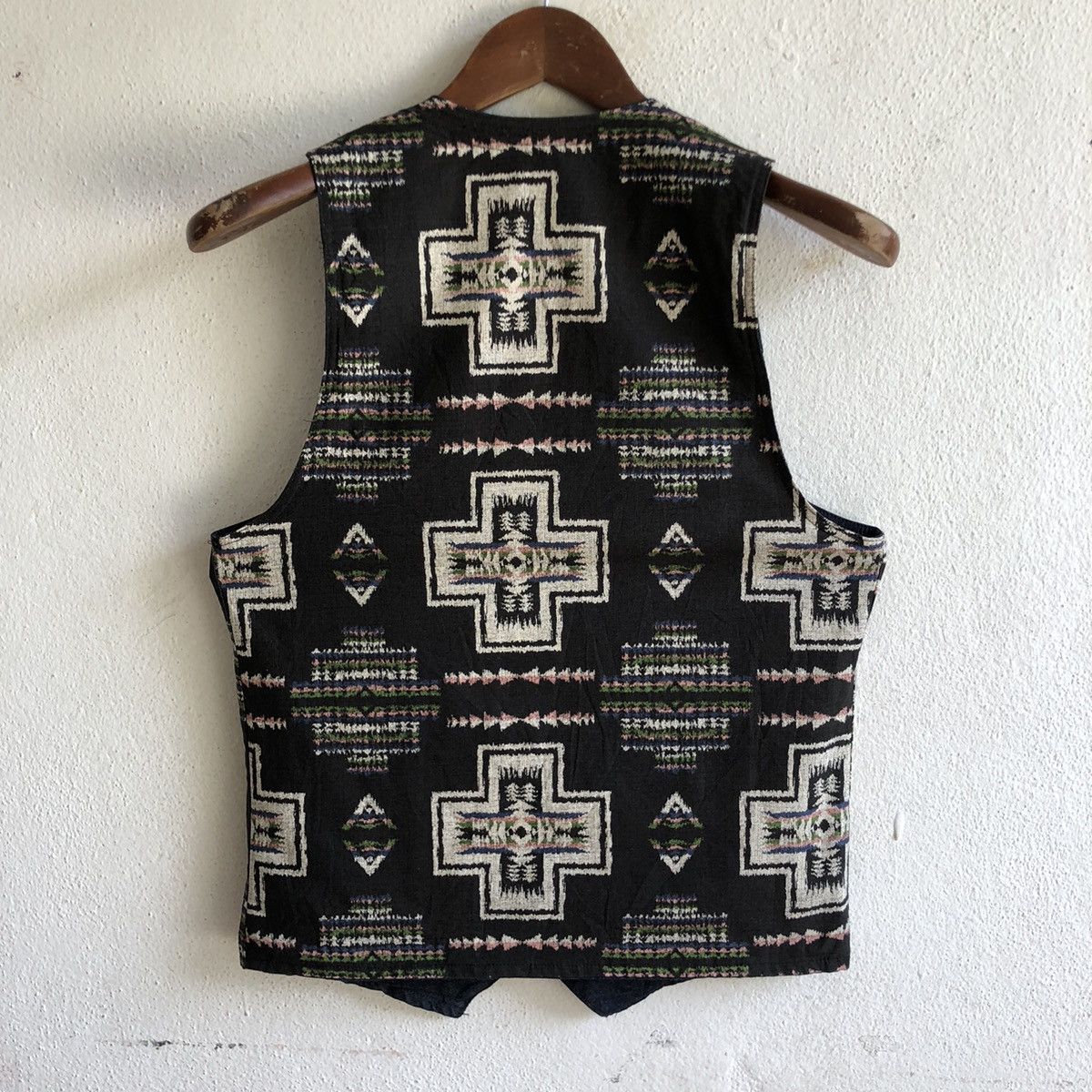 Japanese Brand reversible navajo japanese vests Size US S / EU 44-46 / 1 - 4 Thumbnail