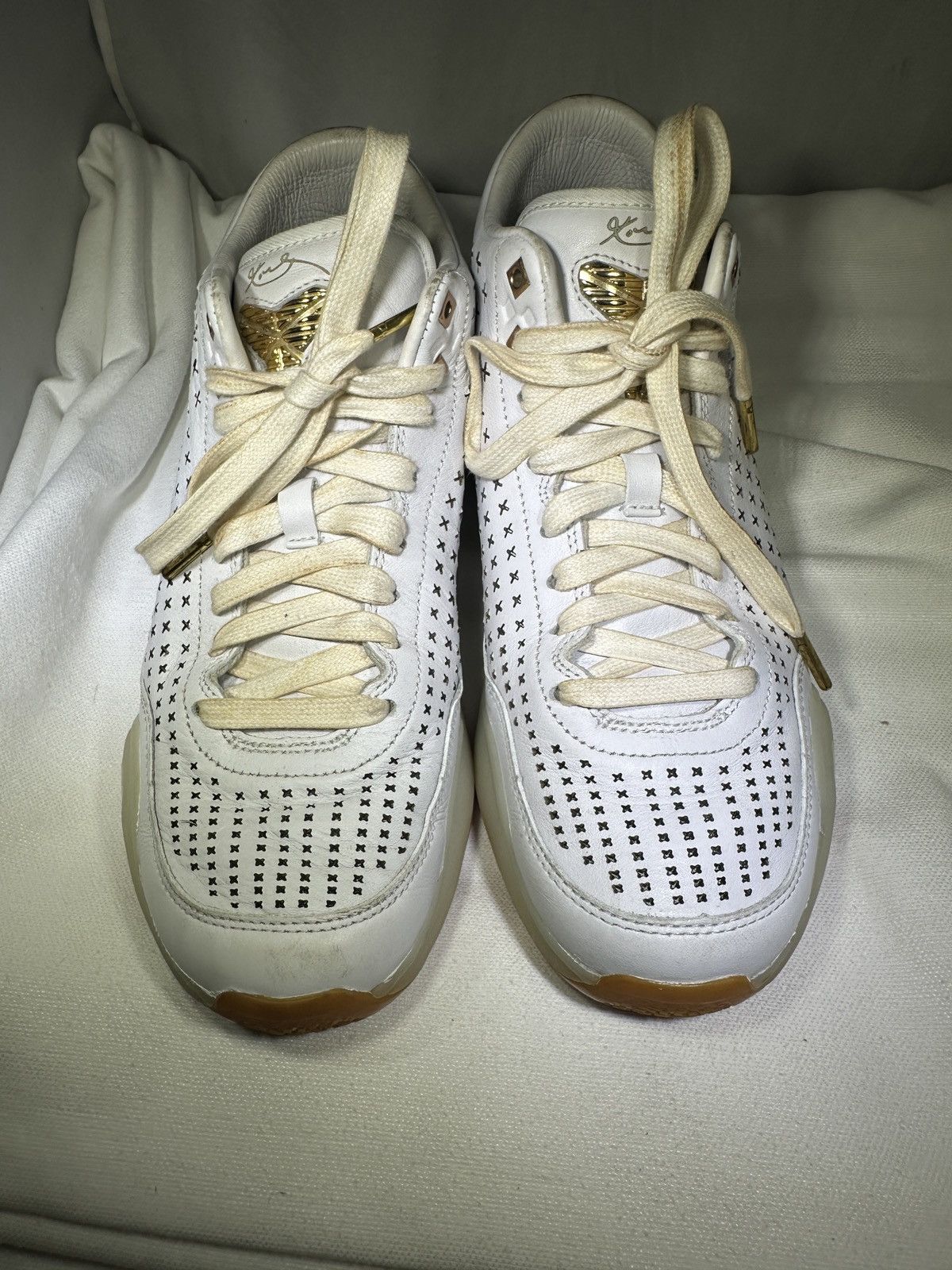 Nike Nike Kobe X Mid EXT White Gum Men's 9.5 Basketball Shoes Size US 9.5 / EU 42-43 - 2 Thumbnail
