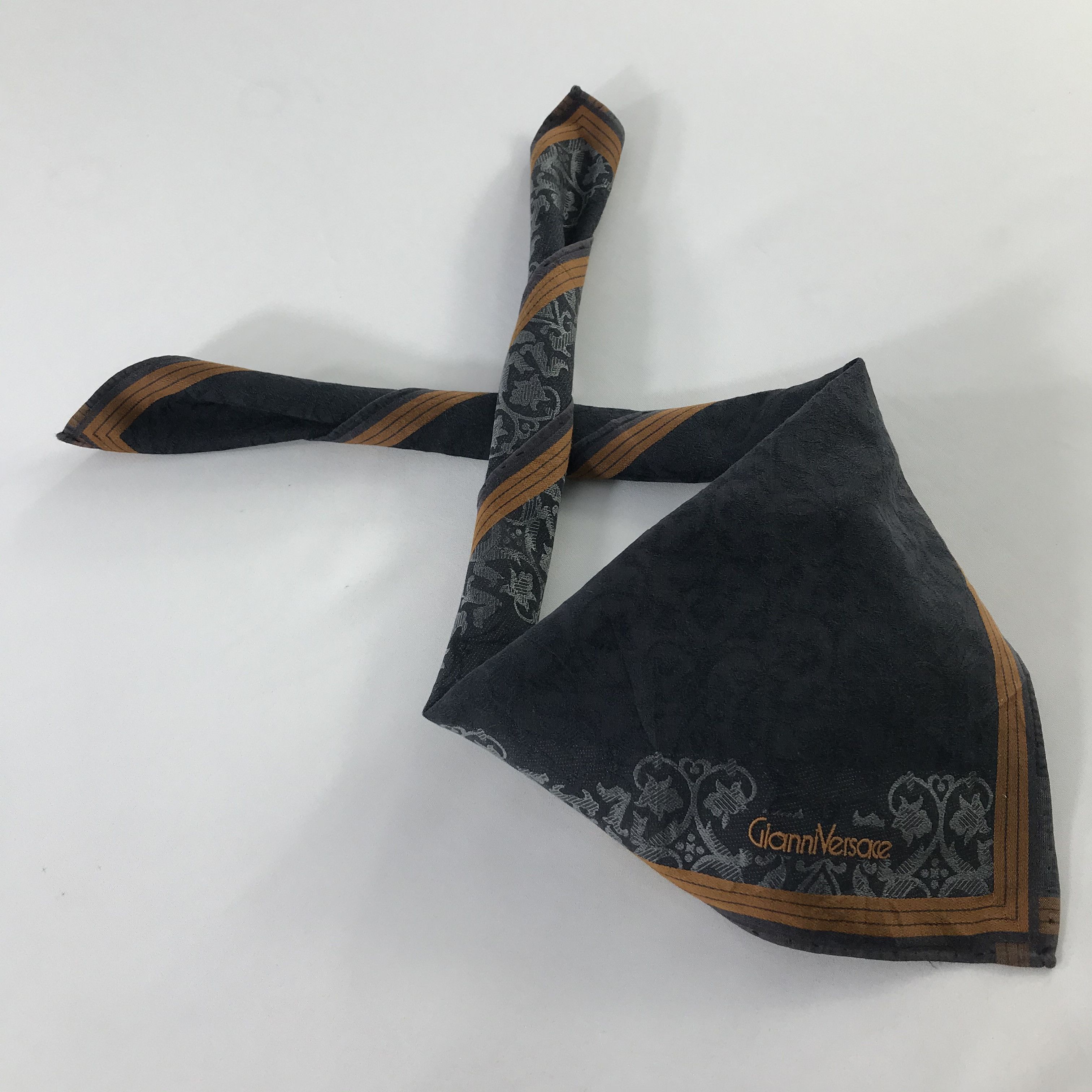 Versace × Vintage Gianni Versace Handkerchief / Neckerchief / Bandana Size ONE SIZE - 2 Thumbnail