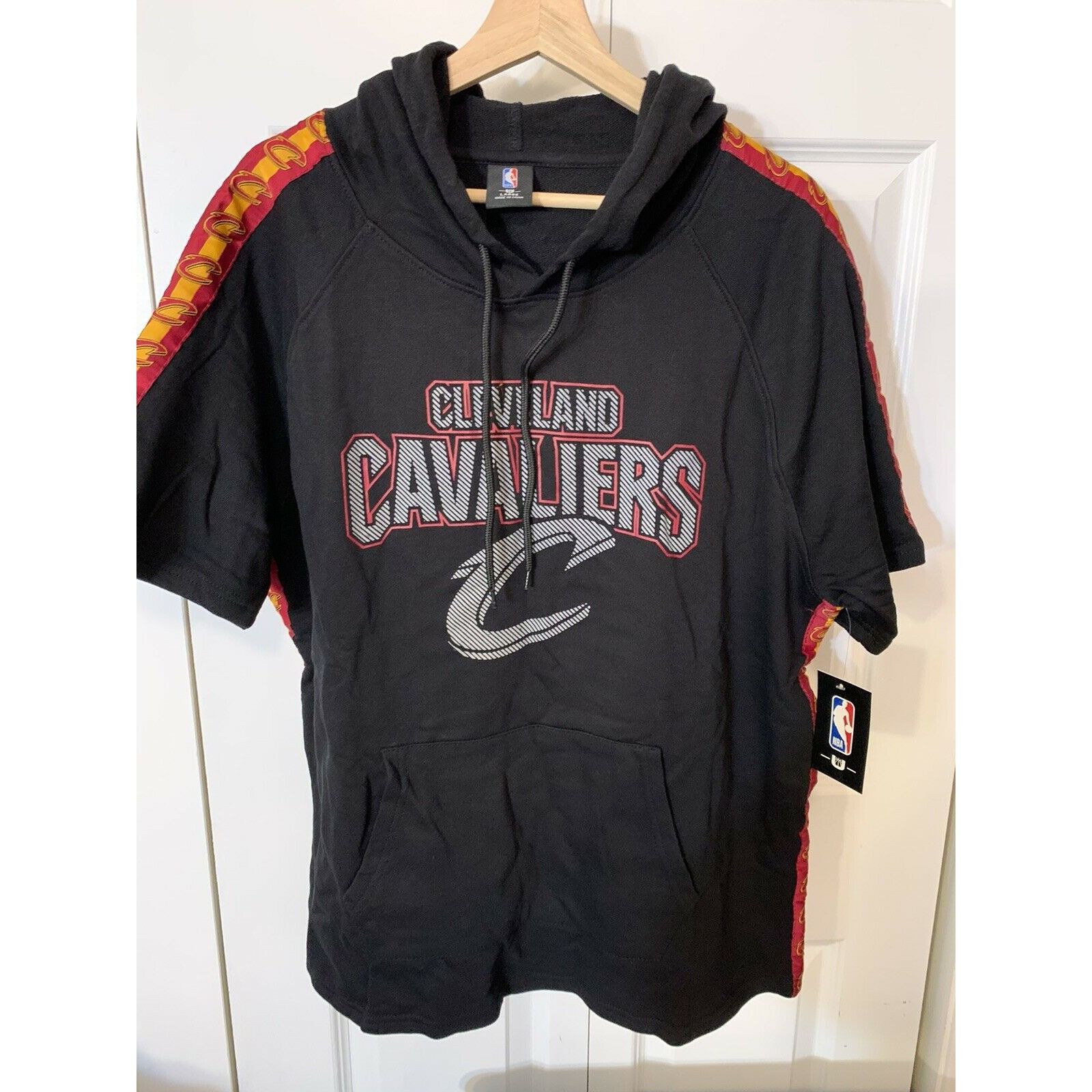 NBA New NBA Cleveland Cavaliers Unisex Short Sleeve Pull Over Ho Size US L / EU 52-54 / 3 - 3 Thumbnail