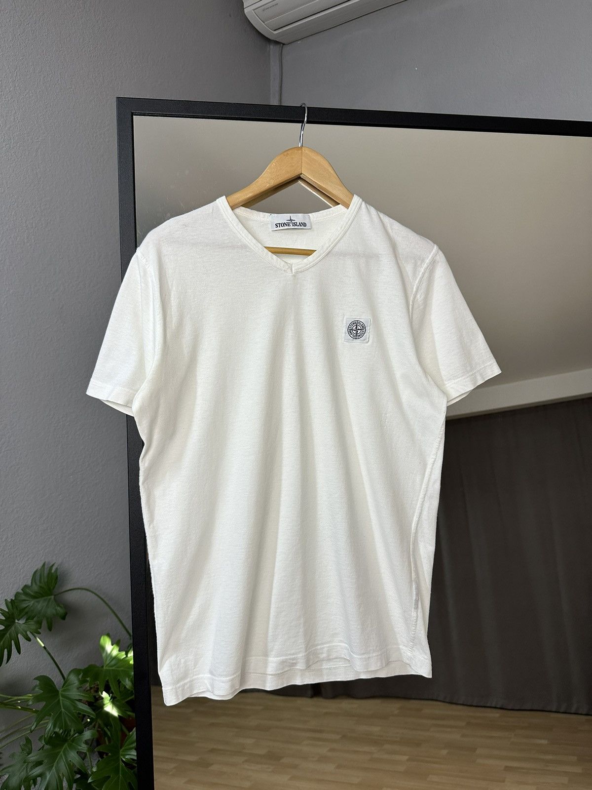 Vintage Stone Island Patch Logo White T-Shirt Arcvhical