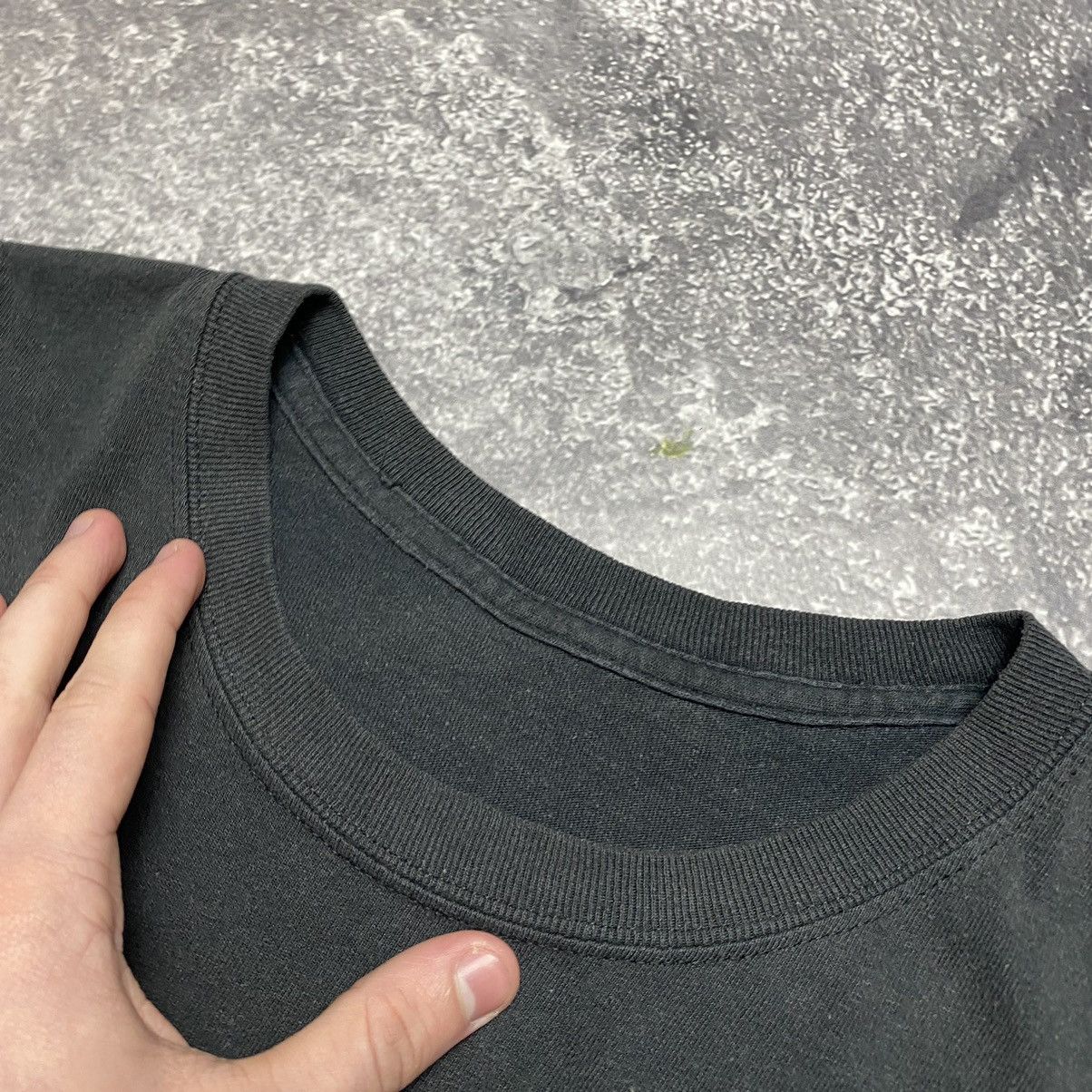 Band Tees × Vintage Vintage Therapy? Cleave Big Logo rock band 00’s tee Size US M / EU 48-50 / 2 - 6 Thumbnail