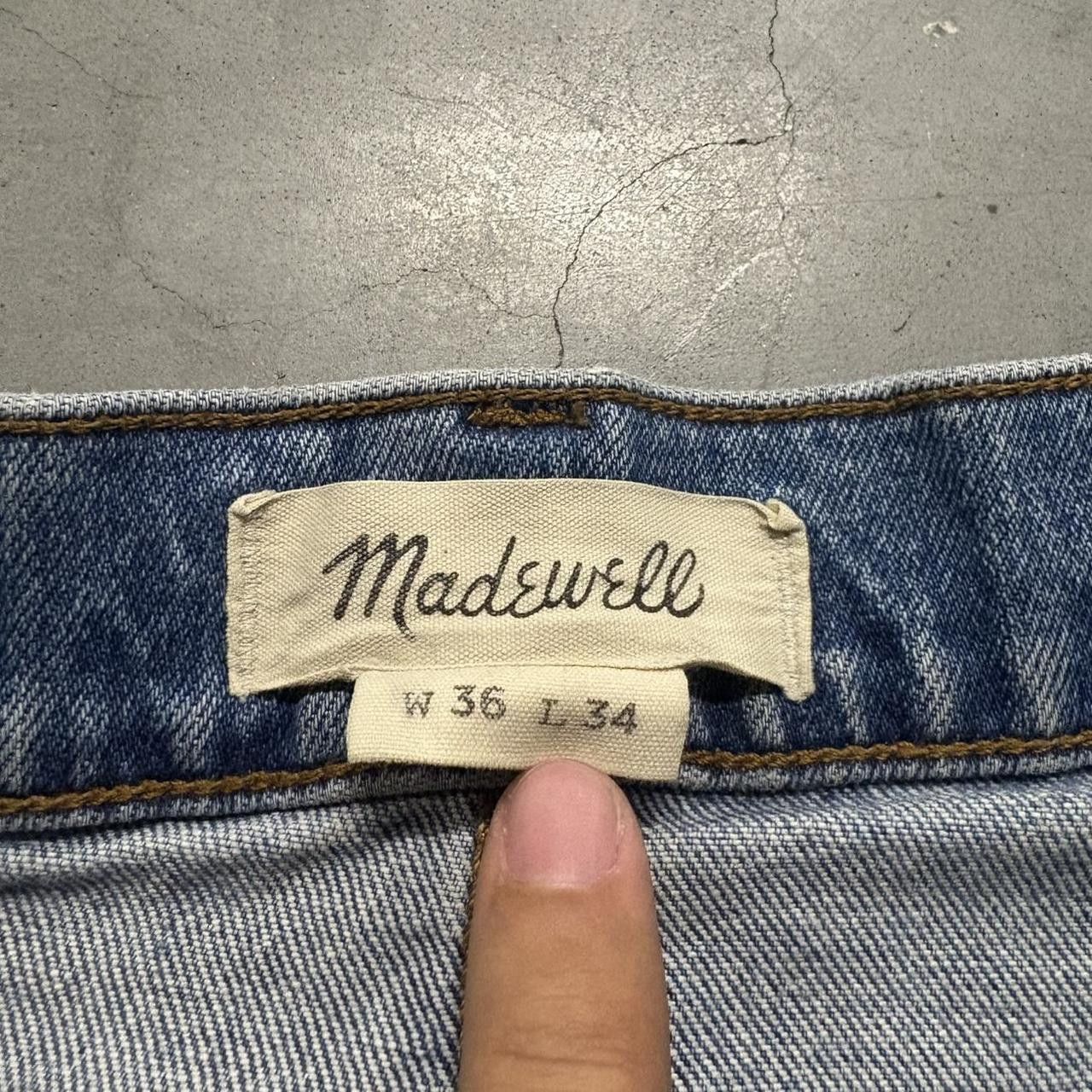 Vintage Crazy Vintage Y2K/2000s Super Baggy Tall Medium Wash Denim Jeans! Size US 36 / EU 52 - 7 Thumbnail