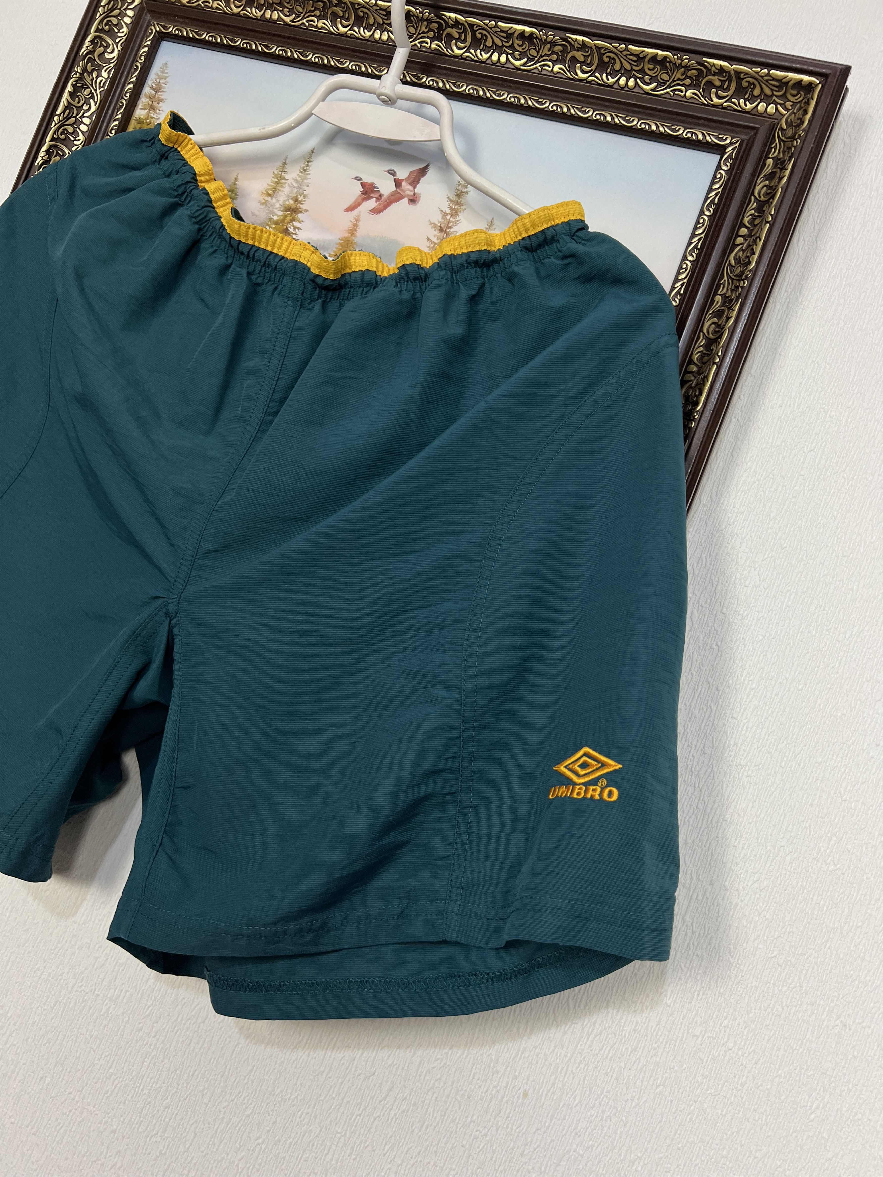 Umbro Vintage 2000's Celtic Football Shorts Soccer Athletic Rare Size US 34 / EU 50 - 2 Thumbnail