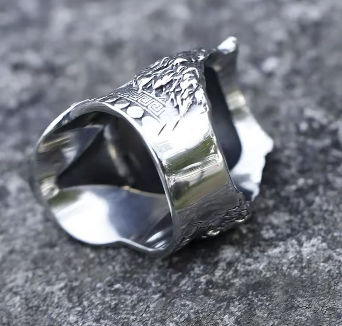 Jewelry wolf and skull viking ring gothic Size 8-13 Size ONE SIZE - 5 Thumbnail