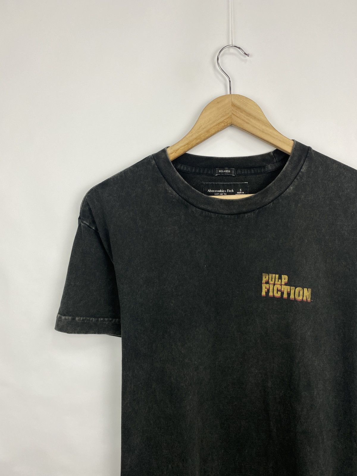 Abercrombie & Fitch Abercrombie Fitch Pulp Fiction Thurman Quentin Tarantino Tee Size US M / EU 48-50 / 2 - 8 Thumbnail