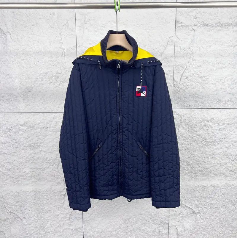 Burberry Burberry Men's Navy Puffer Jacket Size US M / EU 48-50 / 2 - 1 Thumbnail