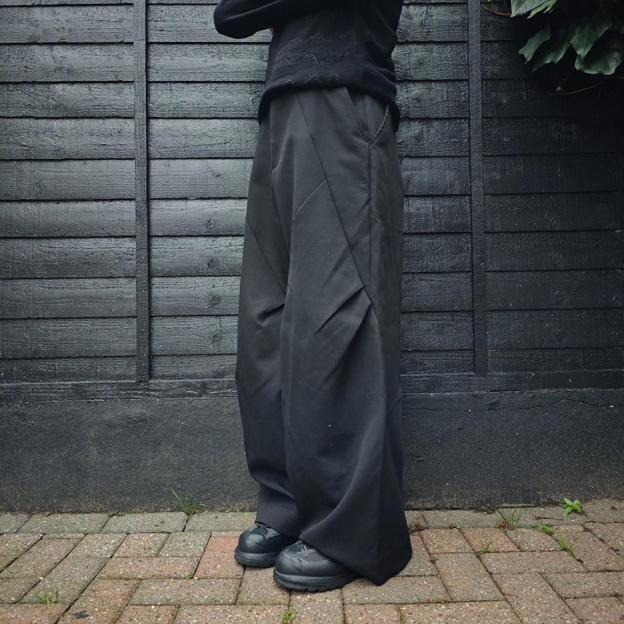 Other Black Baggy Pleated Trousers Size US 32 / EU 48 - 2 Thumbnail