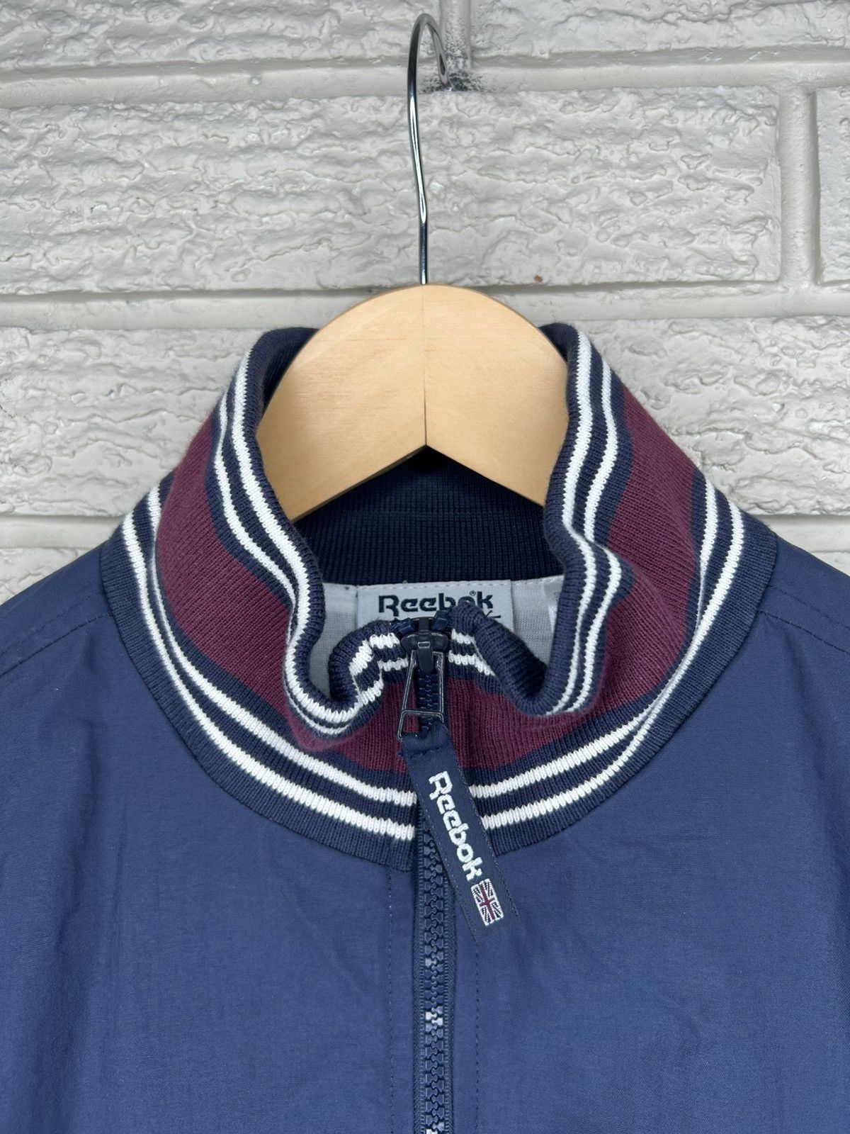 Reebok Vintage Reebok Classic Embroidered Jacket Size US L / EU 52-54 / 3 - 5 Thumbnail