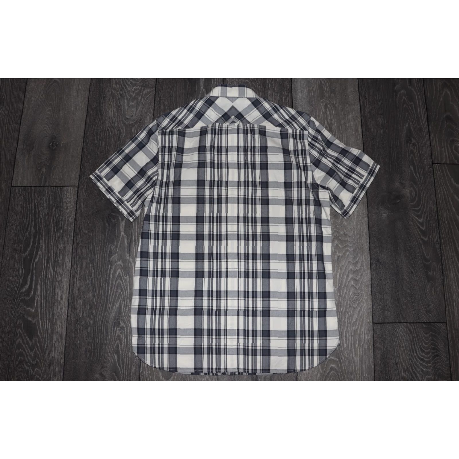 Fred Perry FRED PERRY CHECK SHORT SLEEVE SHIRT BUTTON DOWN M3532 SIZE MEN'S MEDIUM COTTON Size US M / EU 48-50 / 2 - 7 Thumbnail
