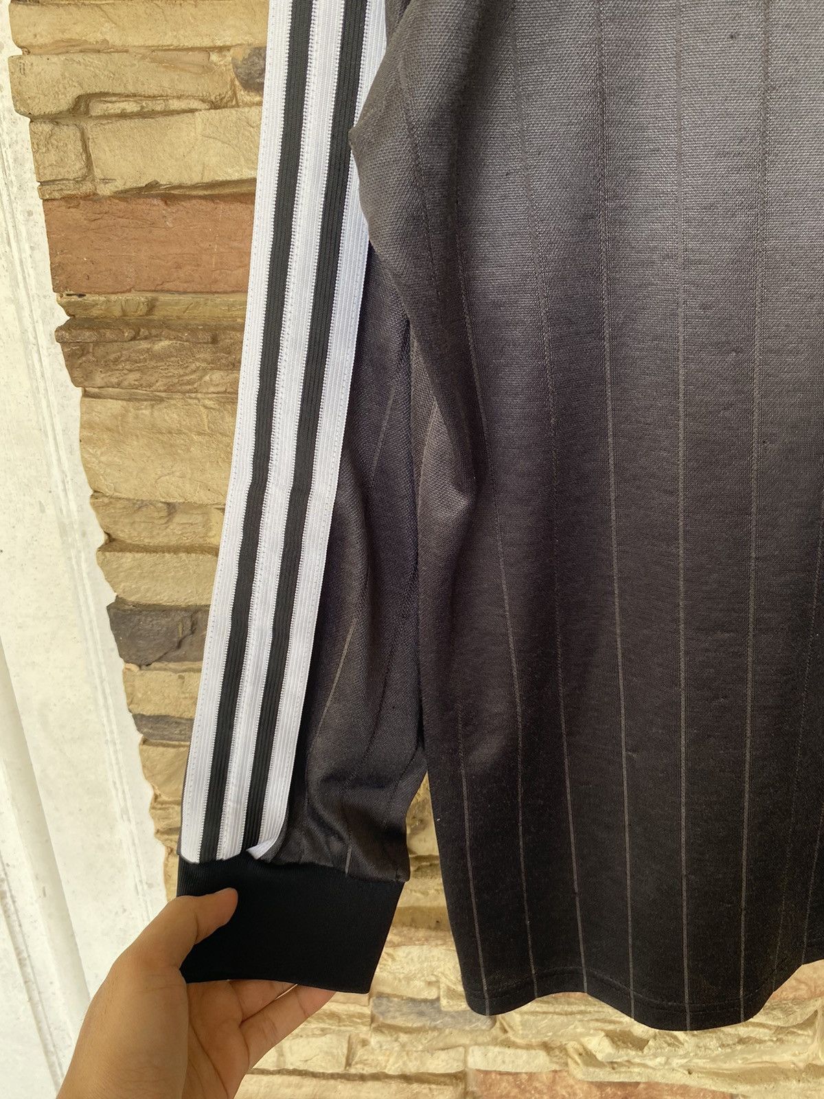Vintage Rare Vintage 90s Adidas Long Sleeve Jersey Size US L / EU 52-54 / 3 - 2 Thumbnail