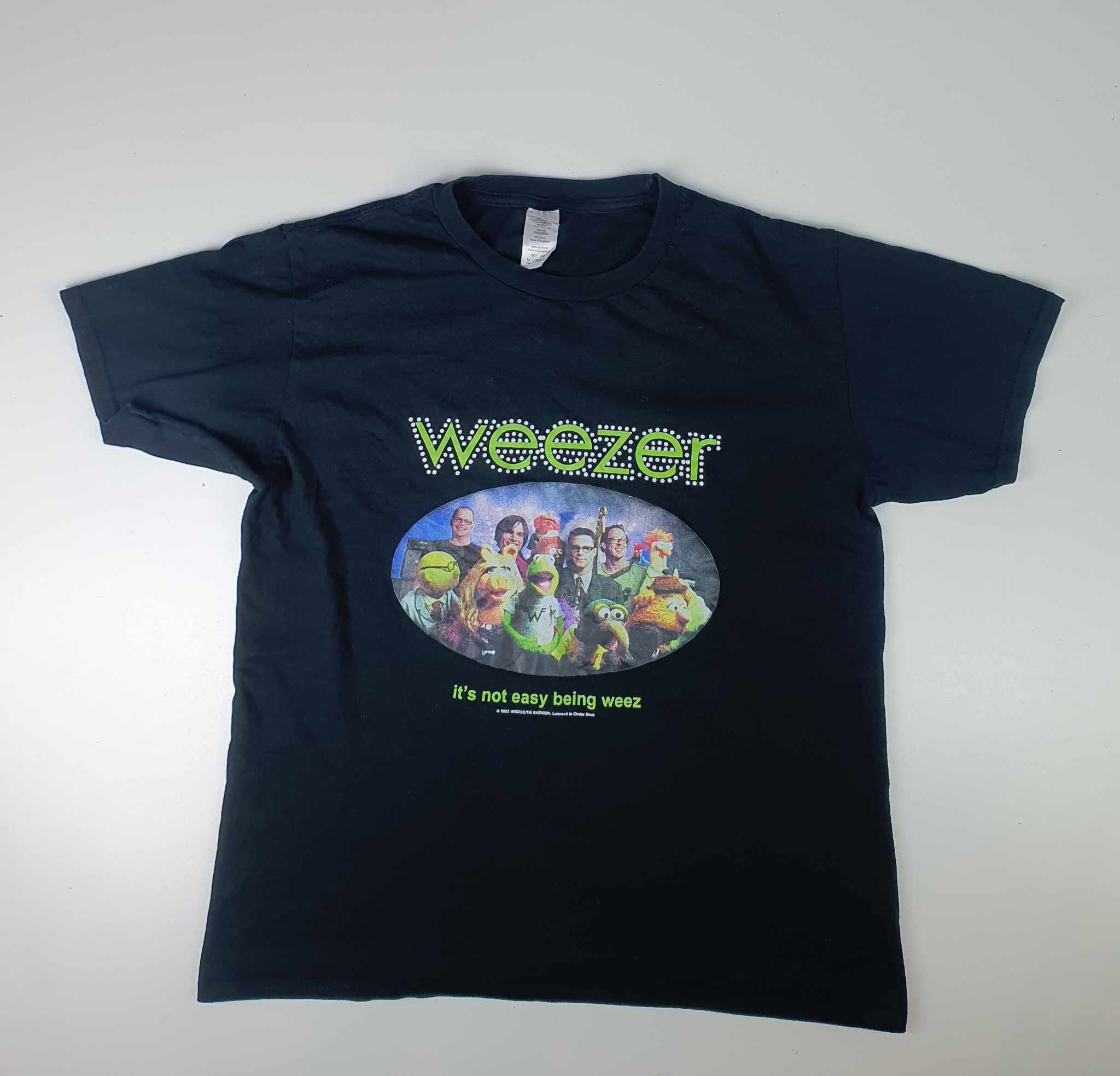 image of Band Tees x Vintage Weezer Muppets 2002 T-Shirt in Black, Men's (Size Medium)