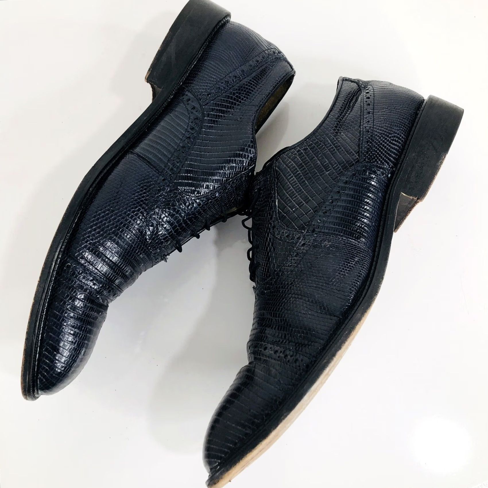 Vintage BELVEDERE STUDIO - Mens Dress Shoes Square Toe Cap Toe Lizard Upper Genuine Vintage 10.5 VERY DARK BLUE Size ONE SIZE - 4 Thumbnail